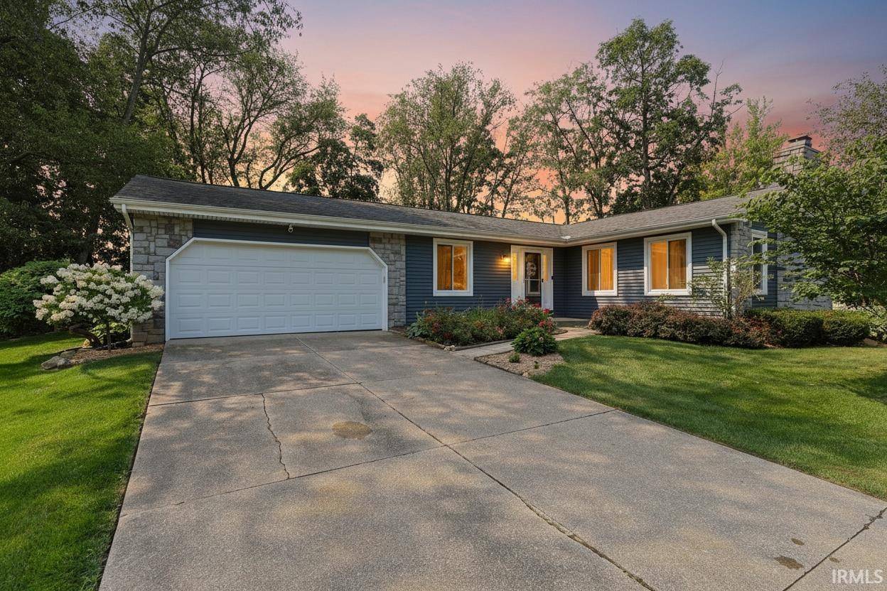 15980 Homestead TRL, Granger, IN 46530