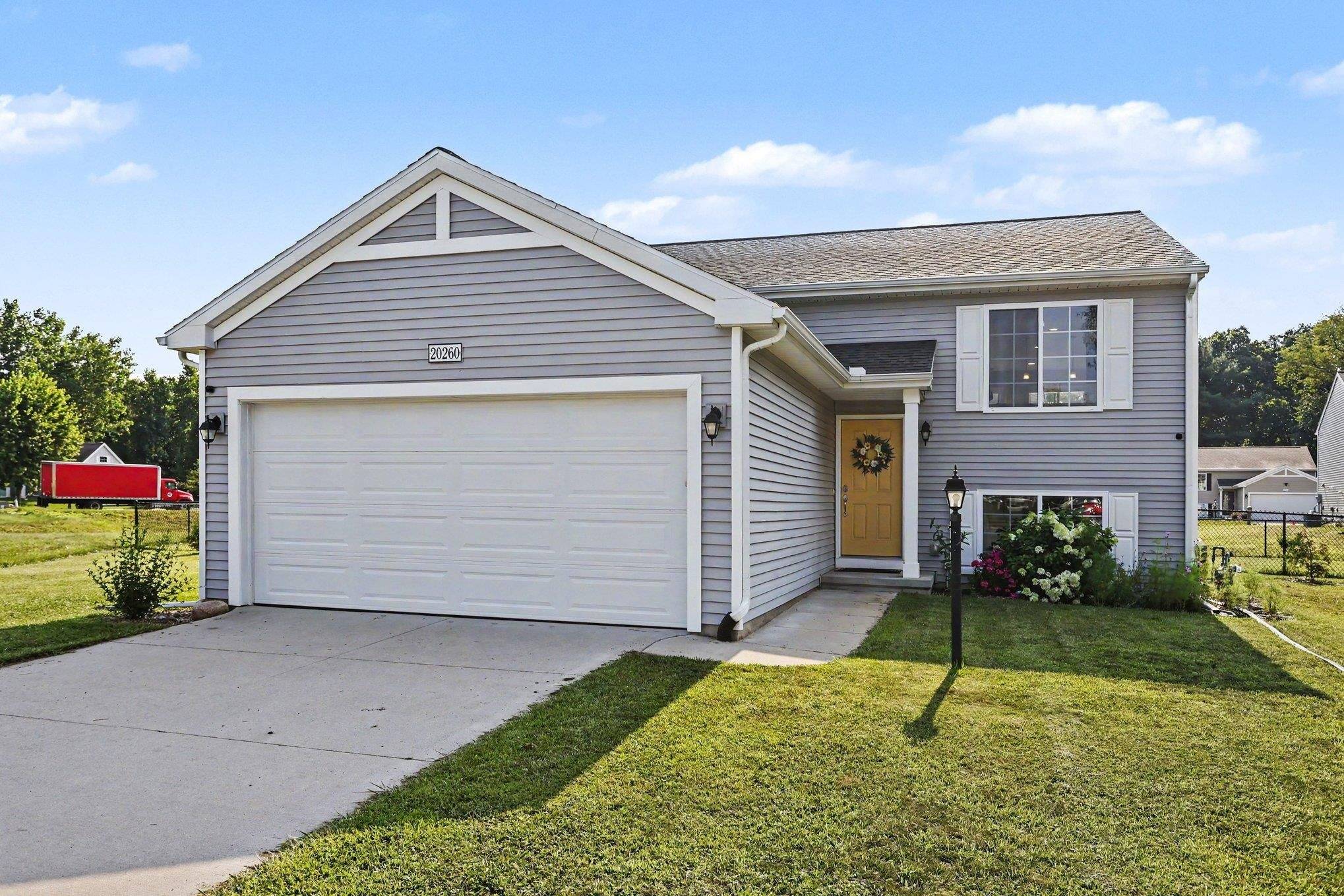 20260 Kiefer WAY, South Bend, IN 46637