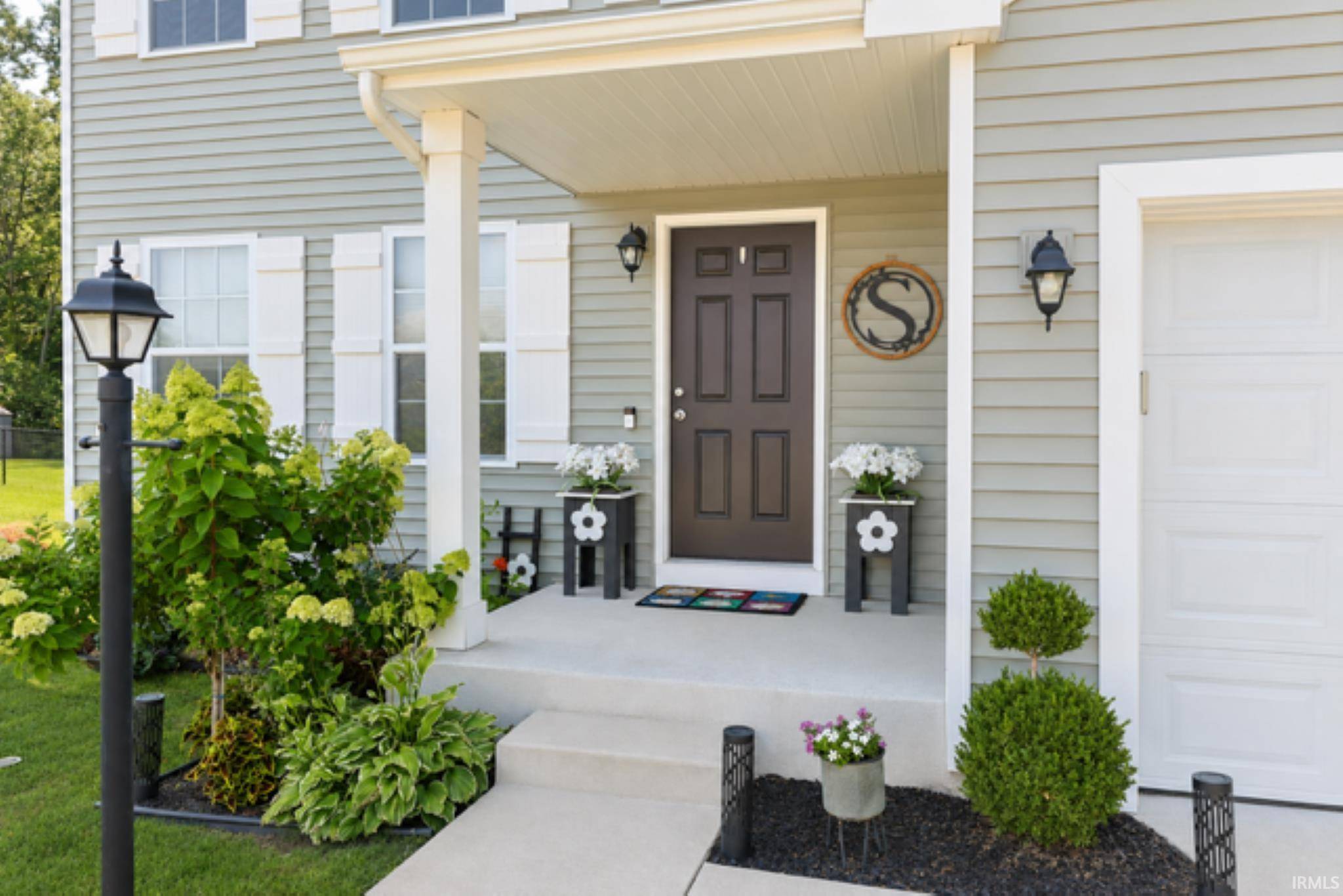 53507 Limerick DR, South Bend, IN 46628-8624