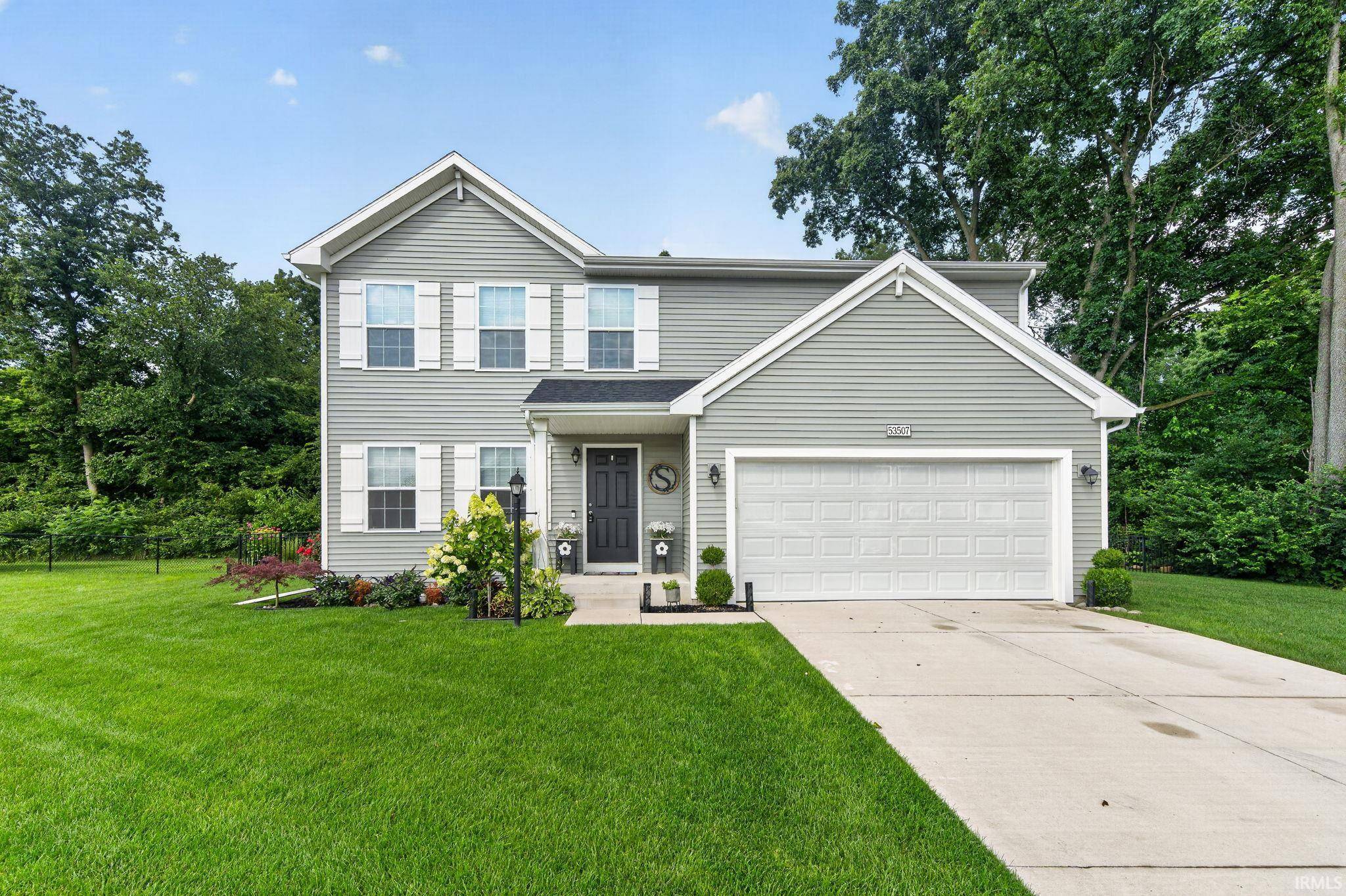 53507 Limerick DR, South Bend, IN 46628-8624
