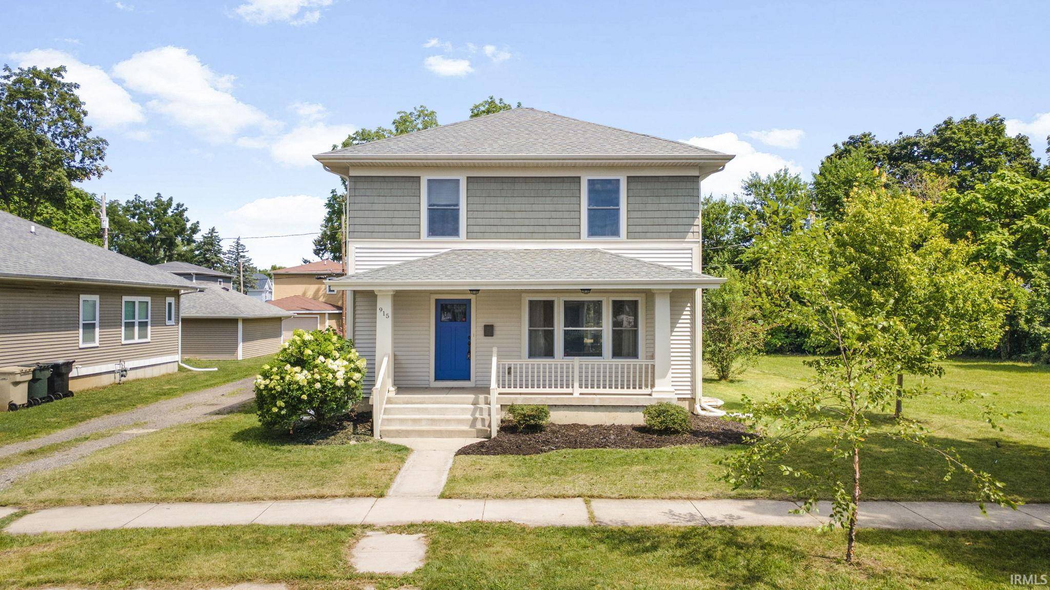 915 W Oak ST, South Bend, IN 46616