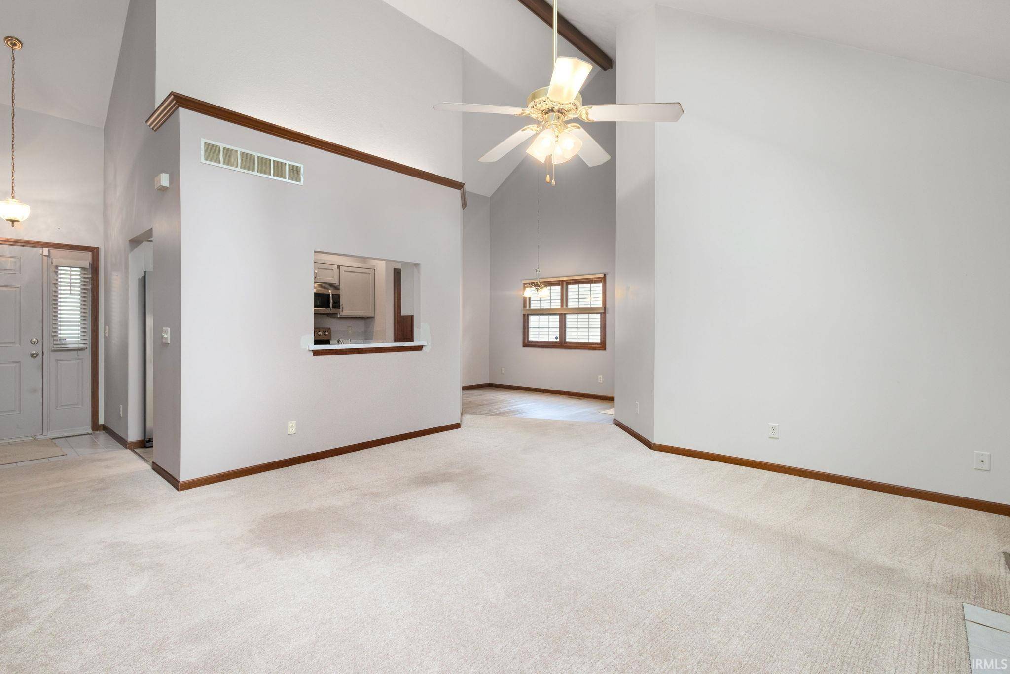 2216 Woodland CT, Elkhart, IN 46514