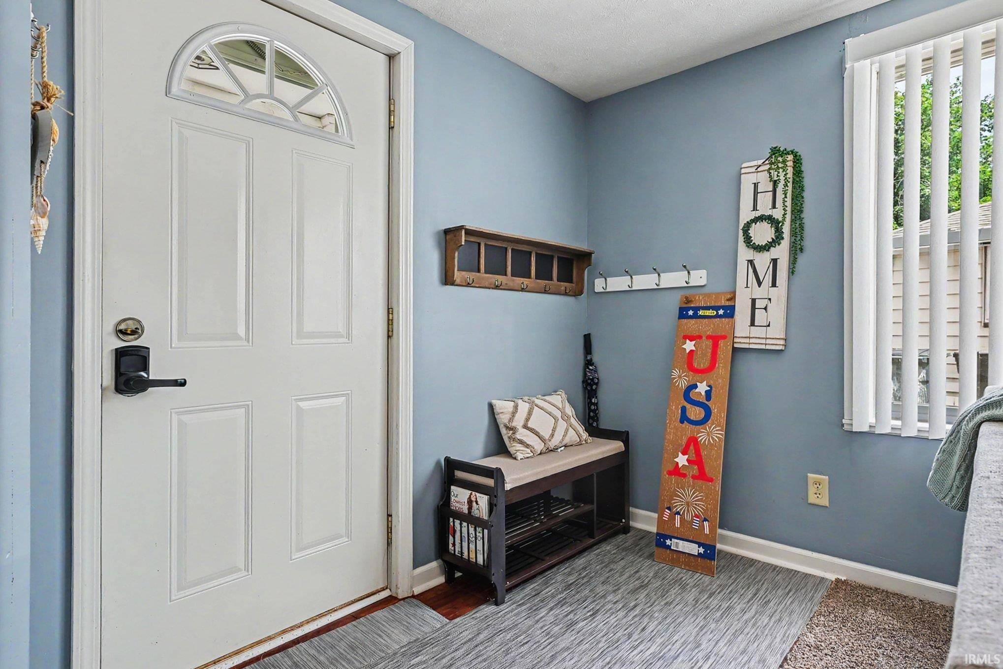 1420 Joyce DR, South Bend, IN 46616-2132