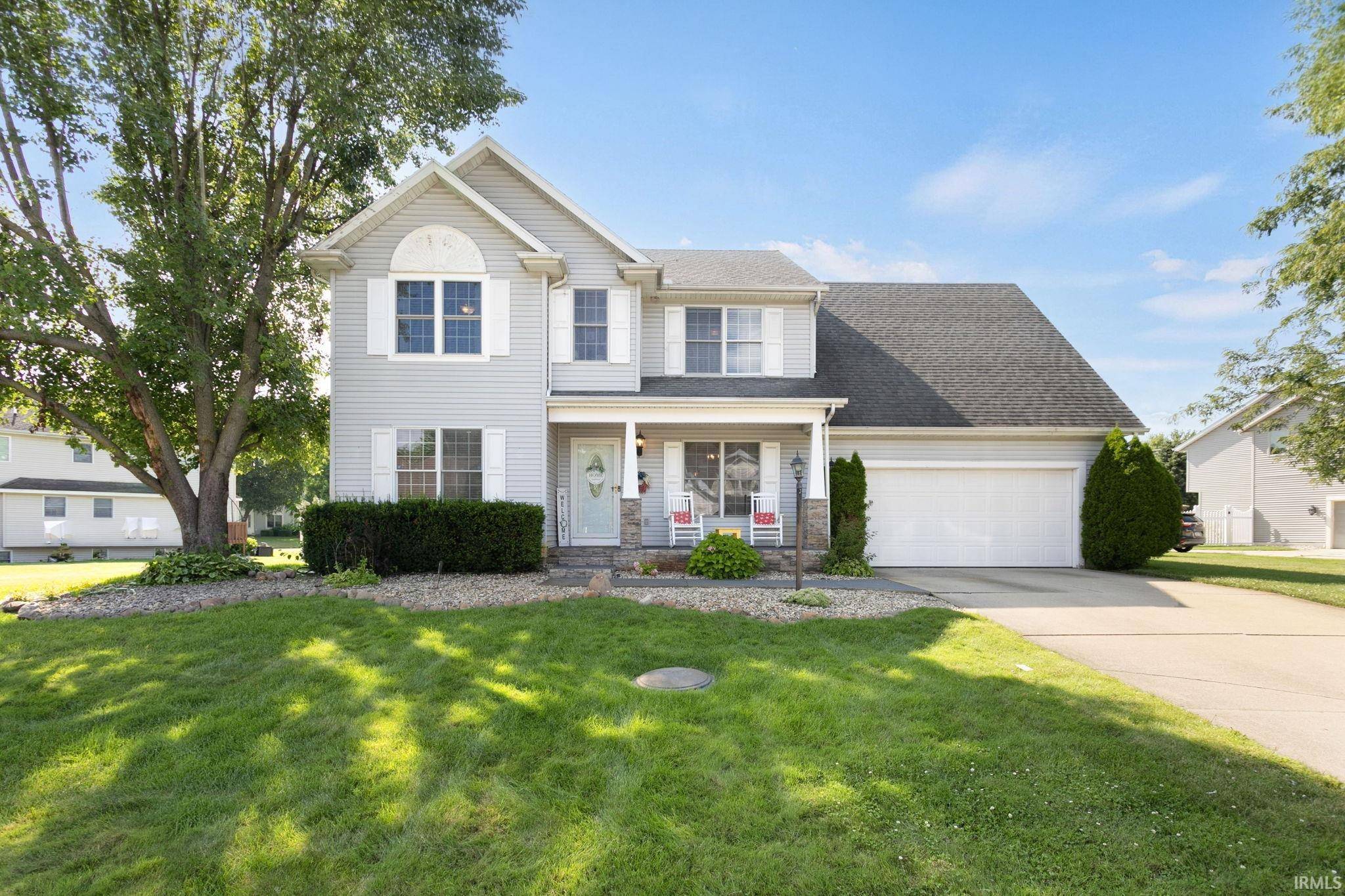 53051 Woodmar DR, Granger, IN 46530