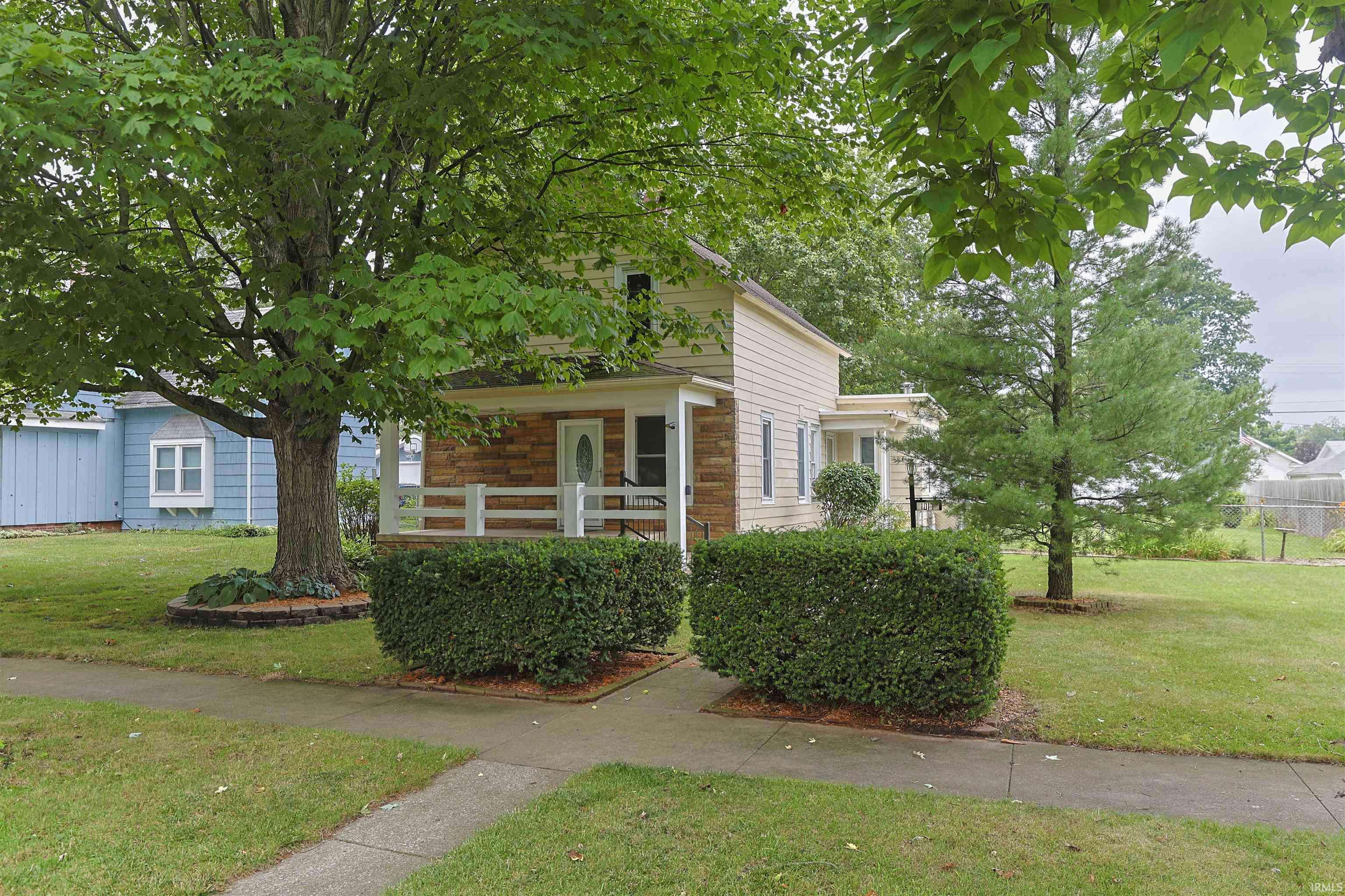 1017 S 26th ST, South Bend, IN 46615