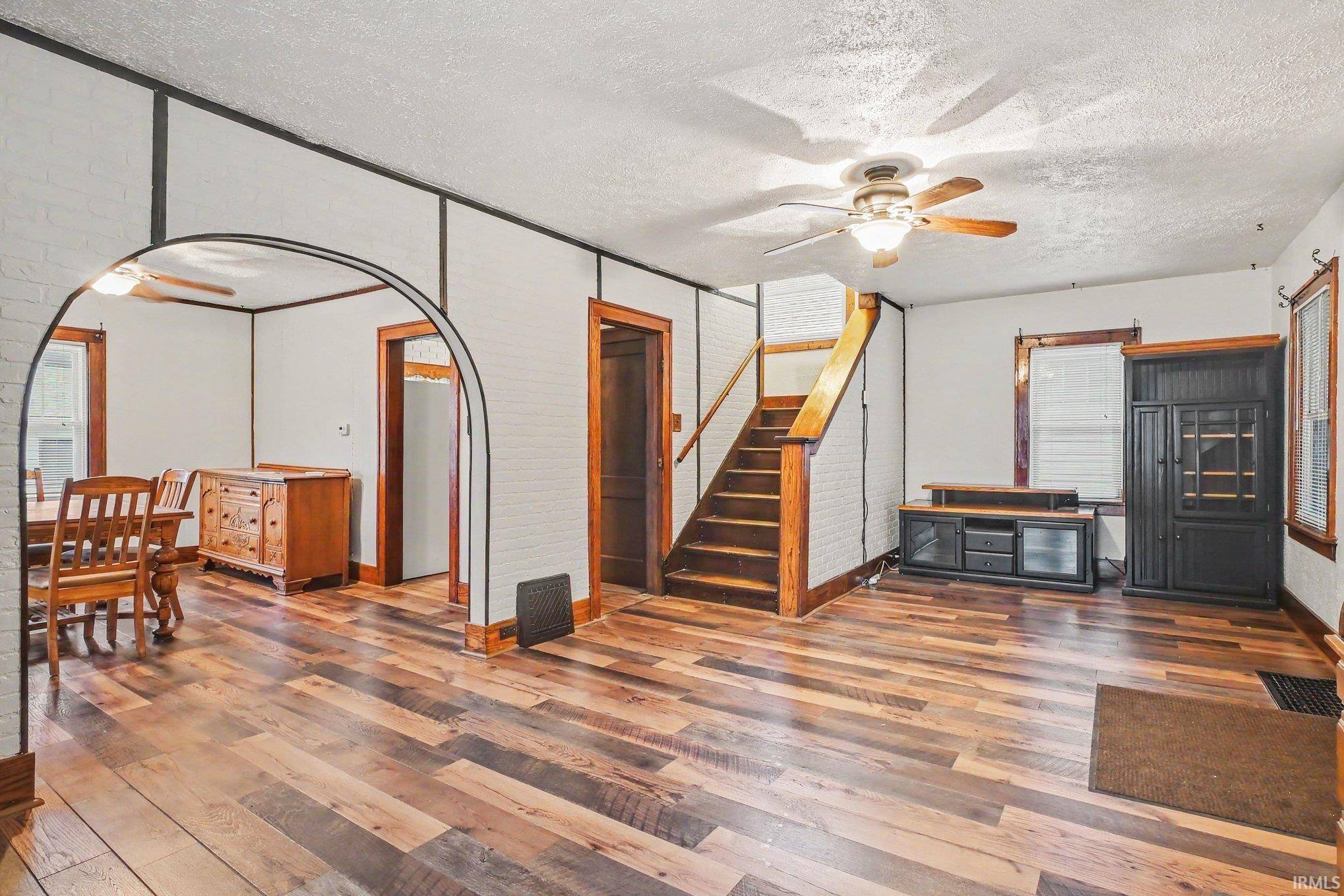 1802 Caroline ST, South Bend, IN 46613