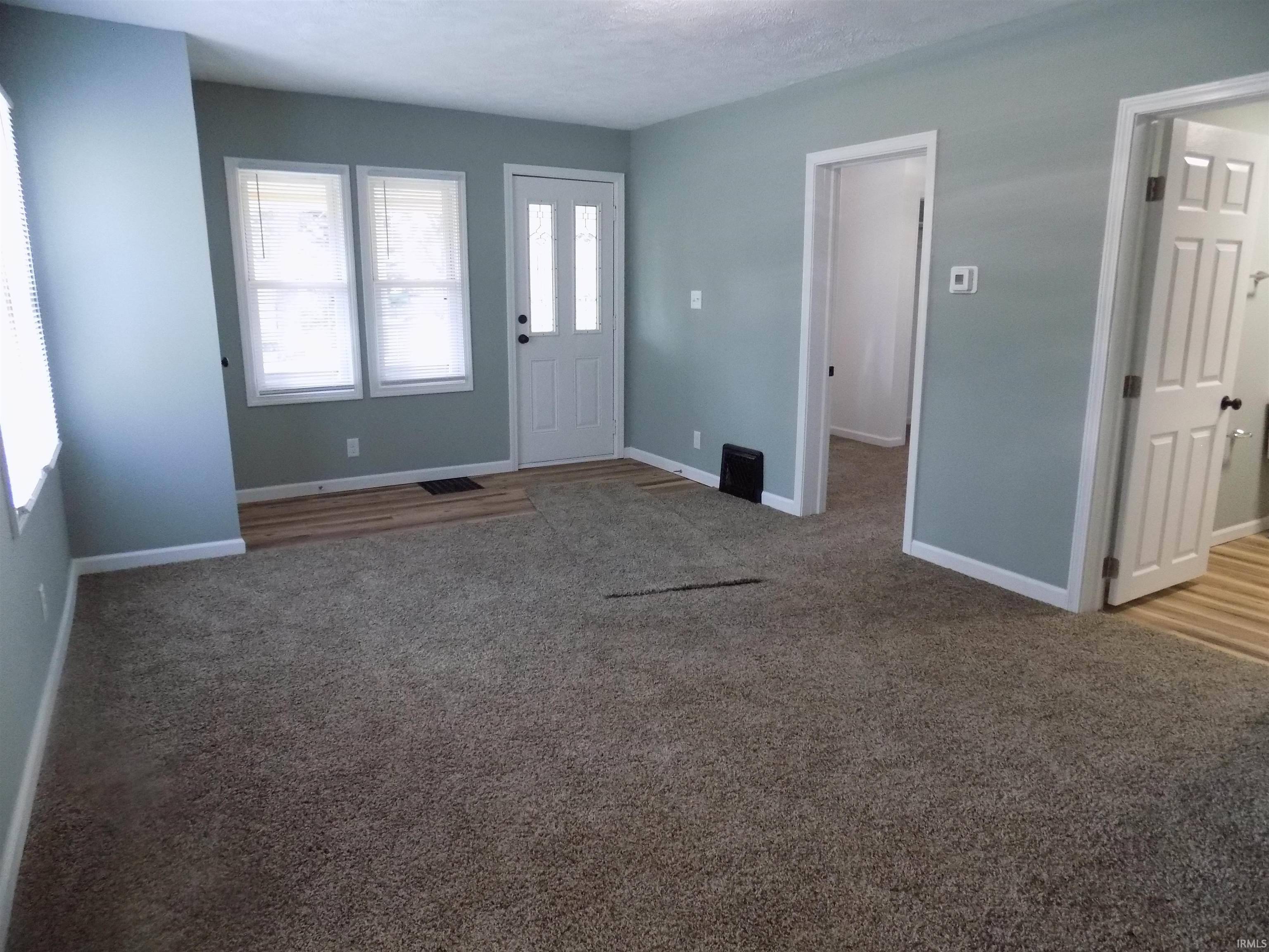 57932 Roys AVE, Elkhart, IN 46517