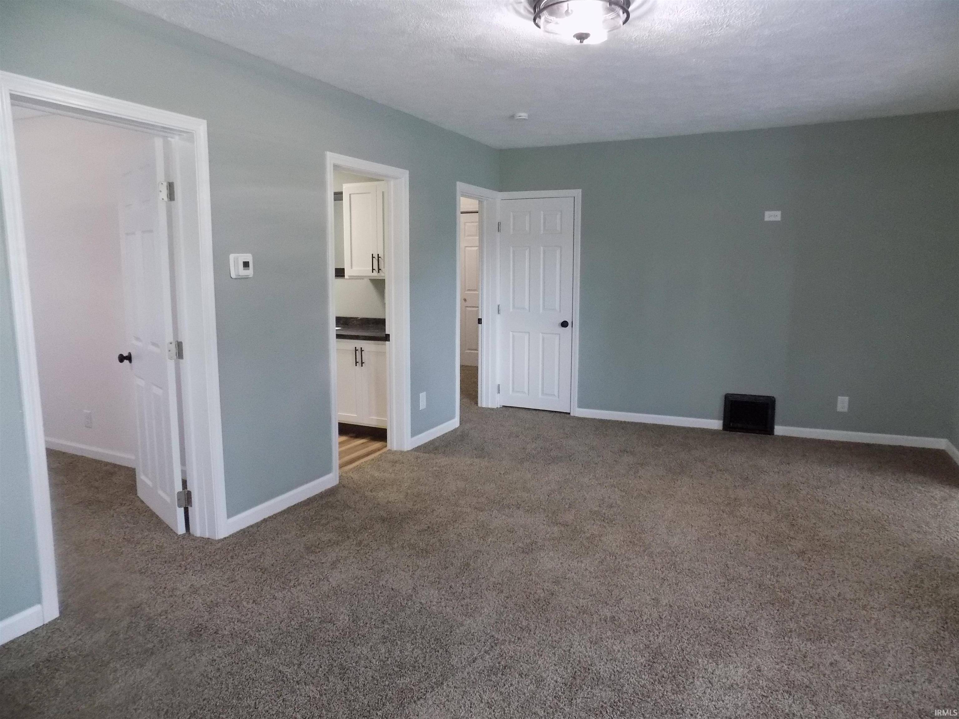 57932 Roys AVE, Elkhart, IN 46517