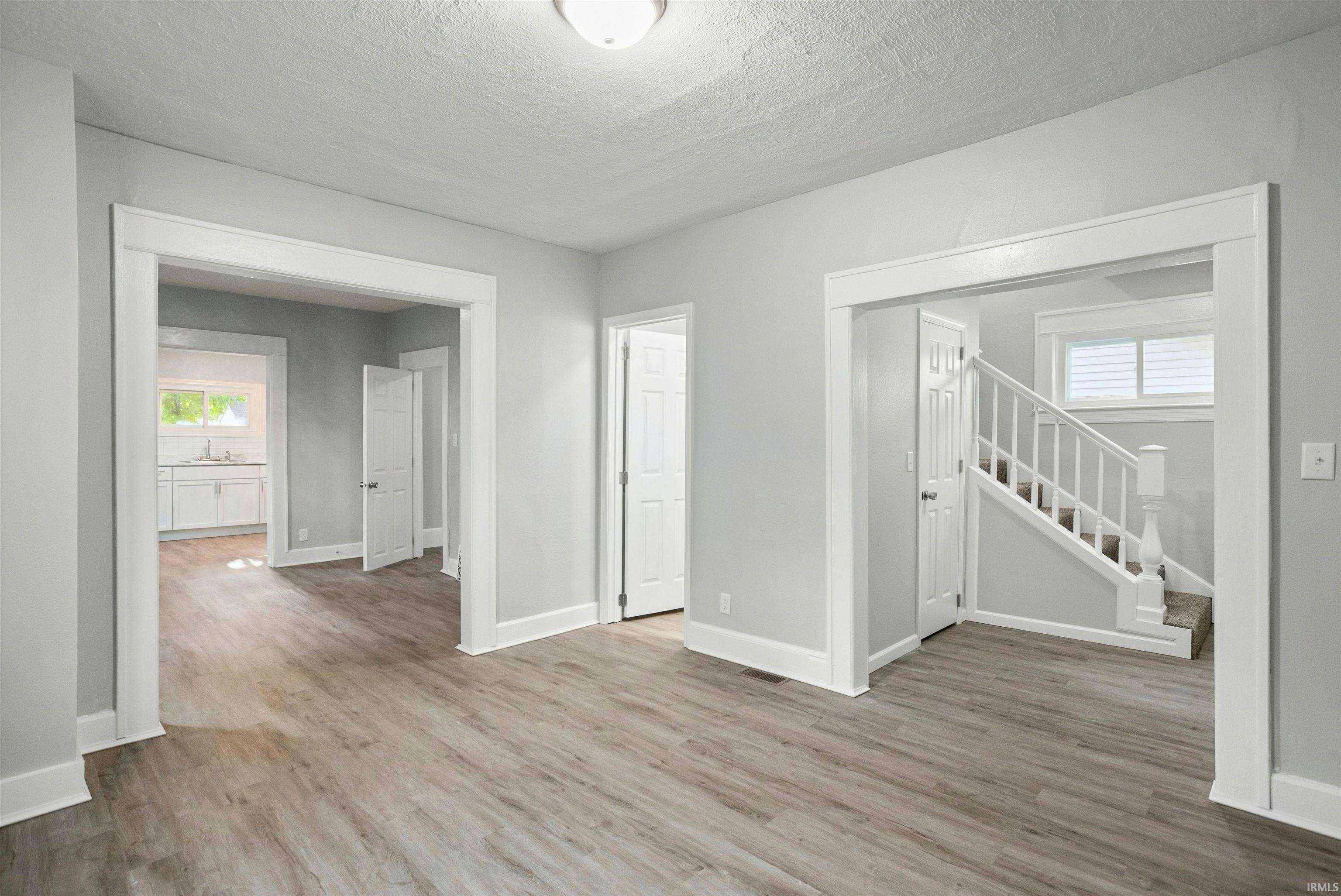 1310 S 29Th ST, South Bend, IN 46615-1808