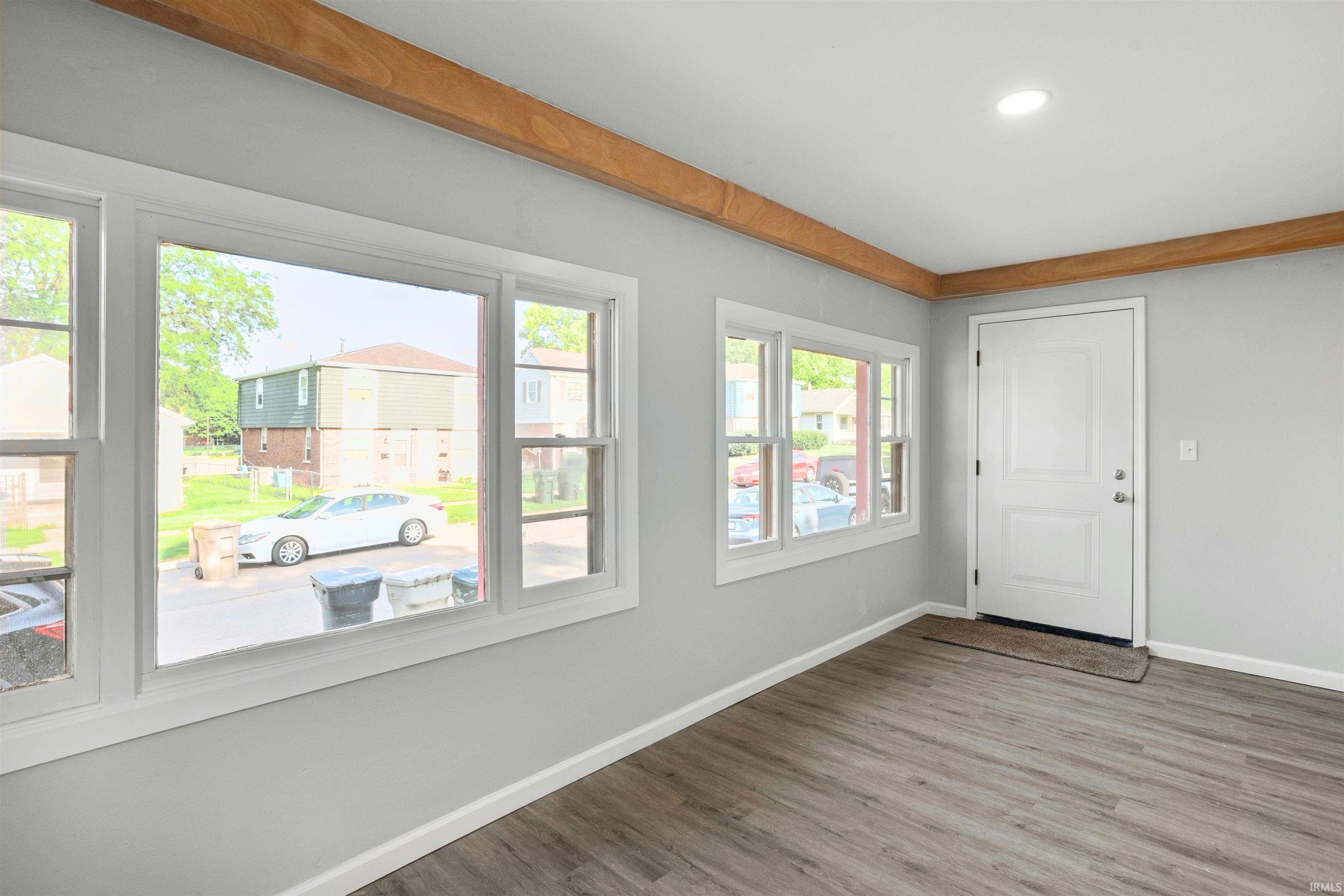 1310 S 29Th ST, South Bend, IN 46615-1808