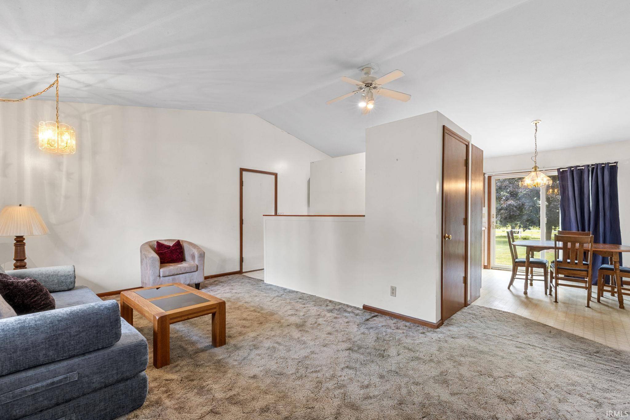 18376 Debra DR, Goshen, IN 46528