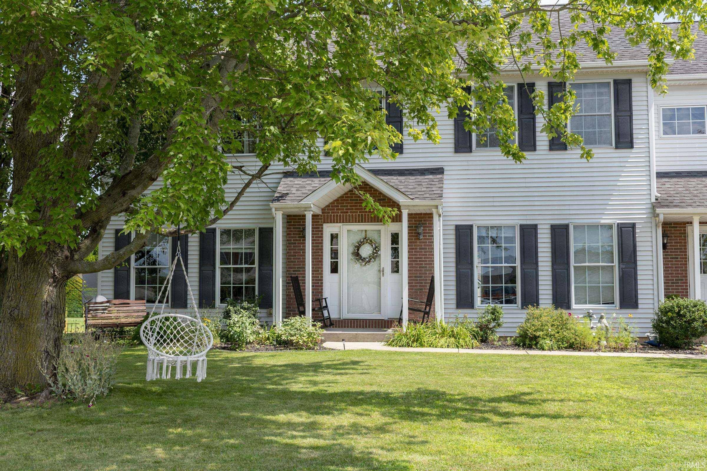 51328 Gilroy CT, Granger, IN 46530