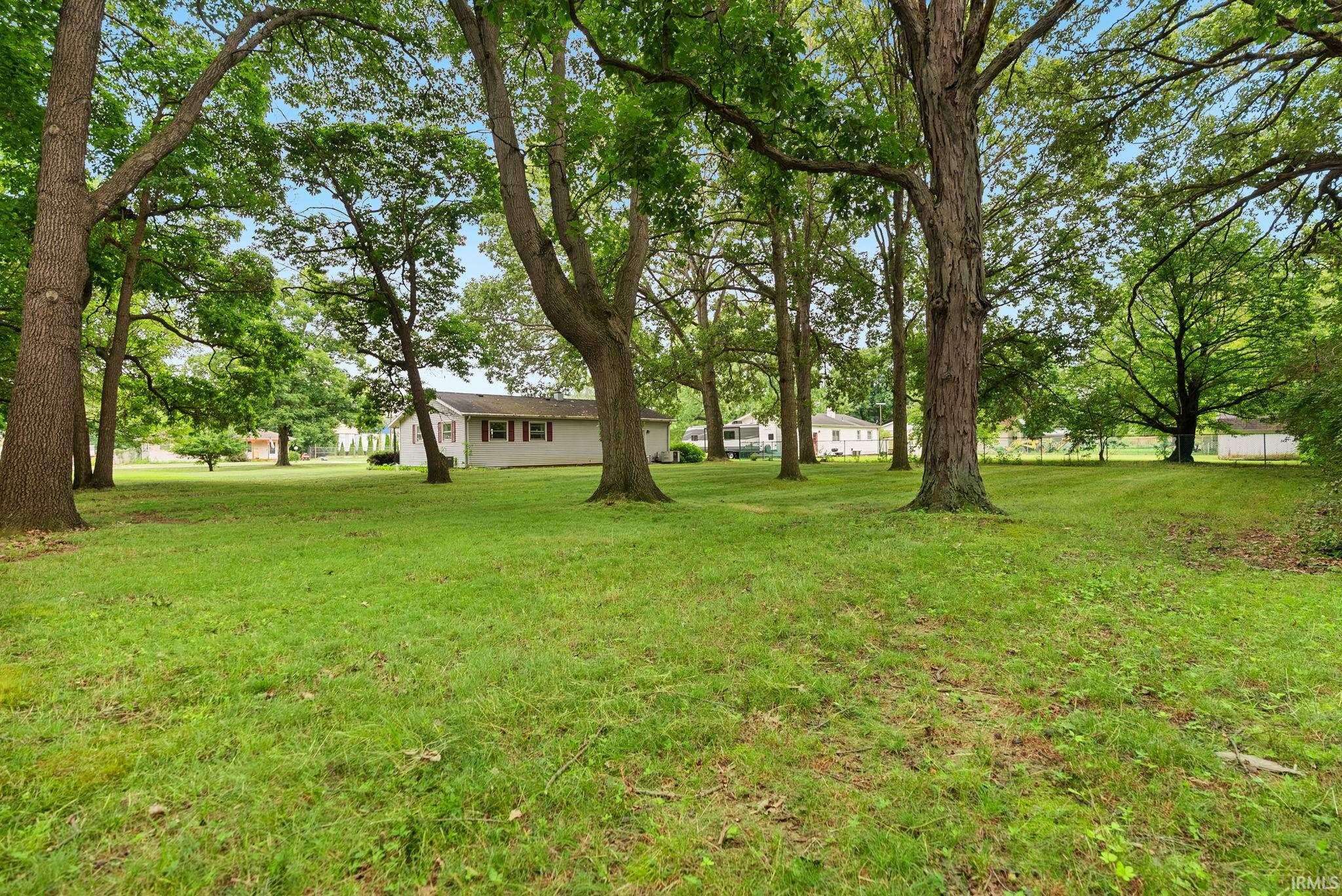 545 Jay Dee ST, Elkhart, IN 46514