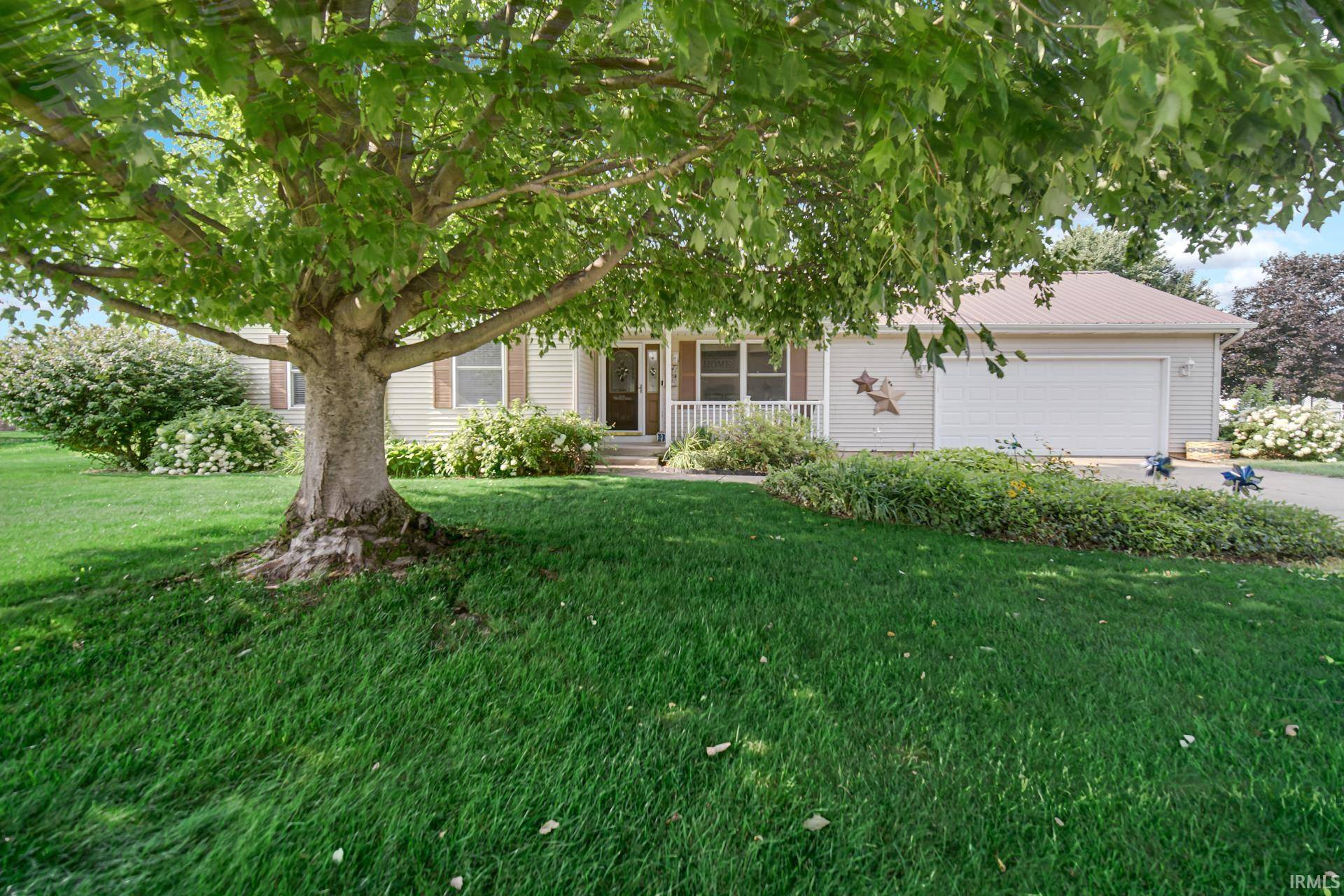 11911 Ridgeview DR, Plymouth, IN 46563