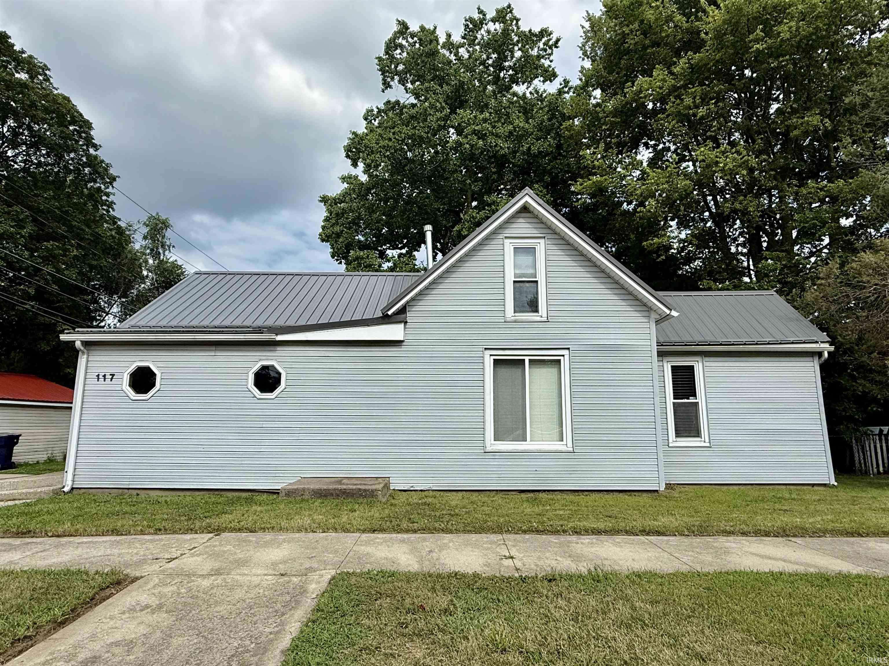 117 S Sherman ST, Warsaw, IN 46580