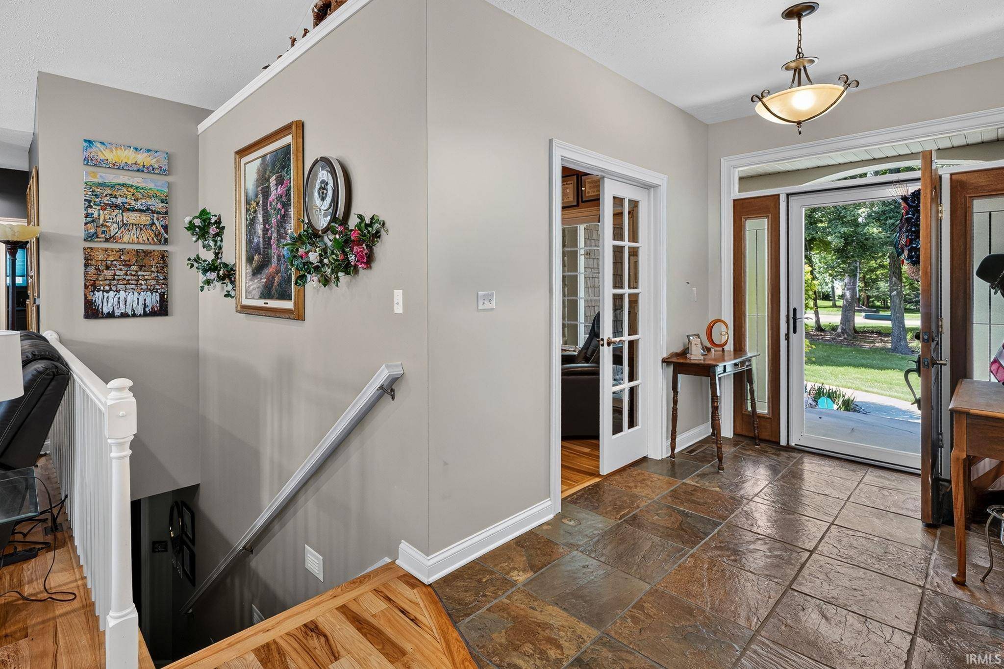30460 Copperfield CV, Granger, IN 46530-3803