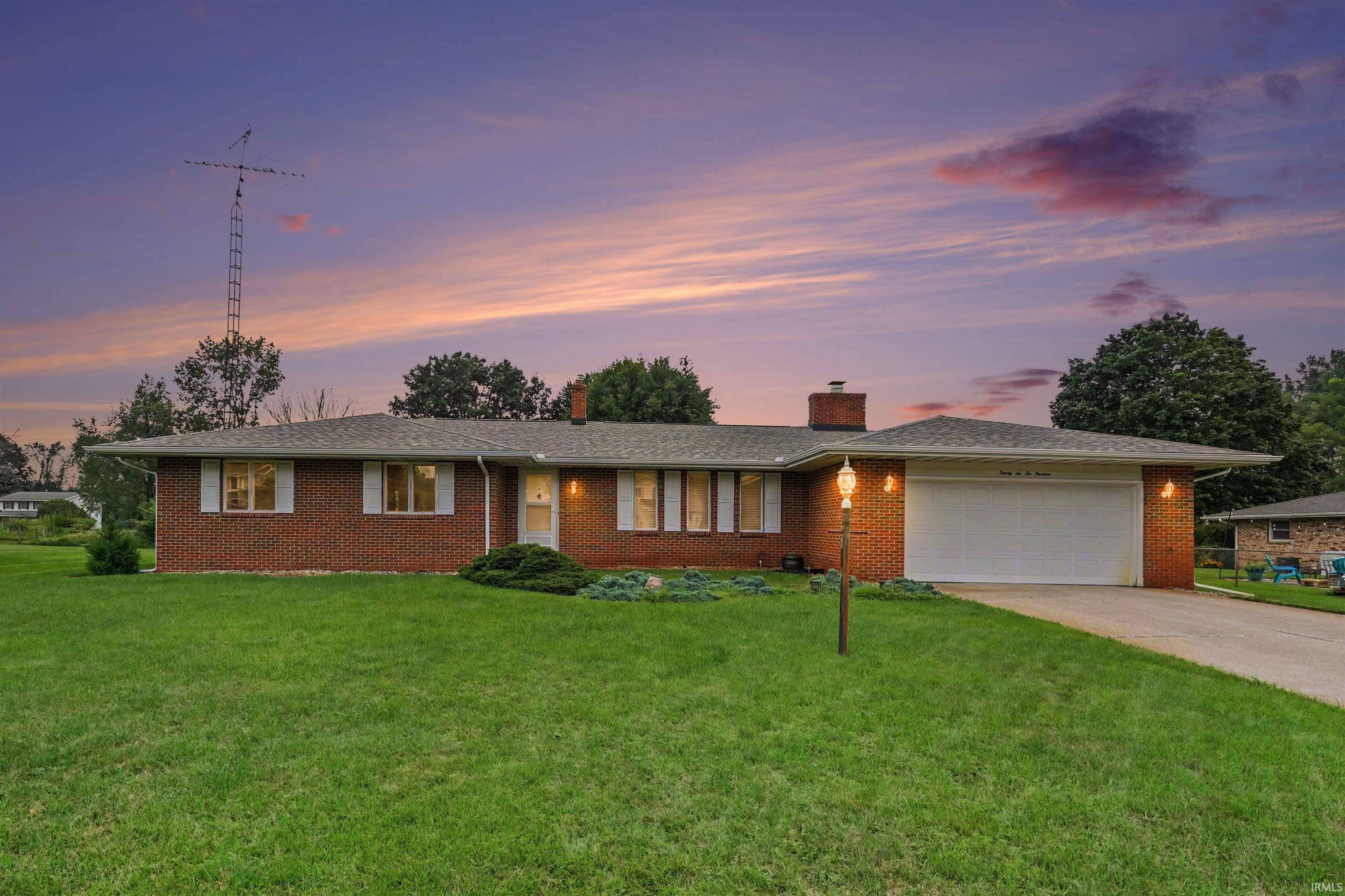 26219 Swallow CT, South Bend, IN 46619