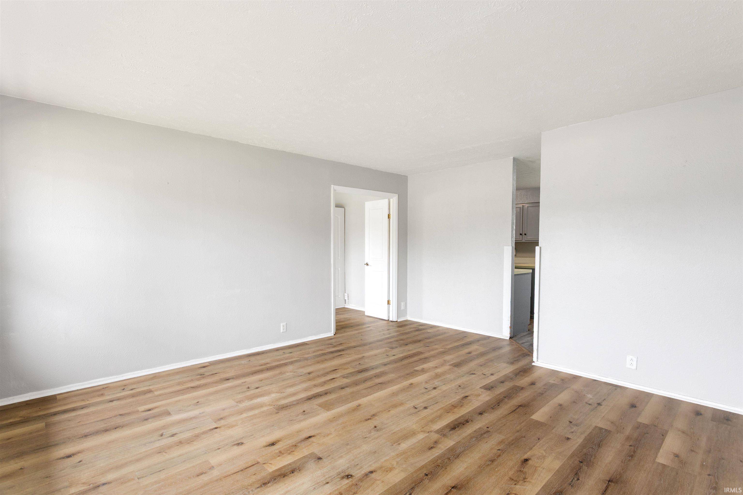 3226 Rexford DR, South Bend, IN 46615-3842