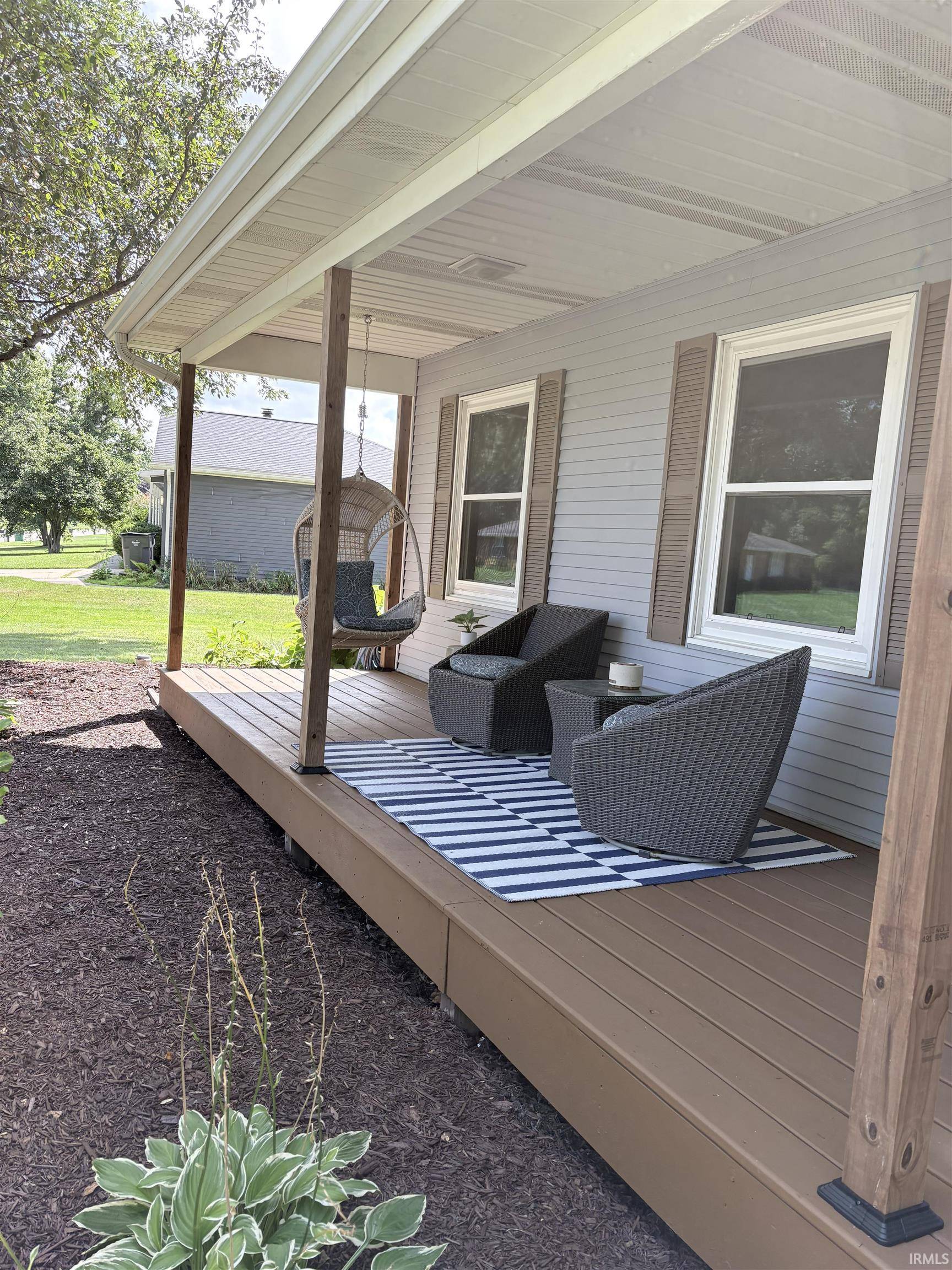 51530 Creekside DR, Granger, IN 46530-9442
