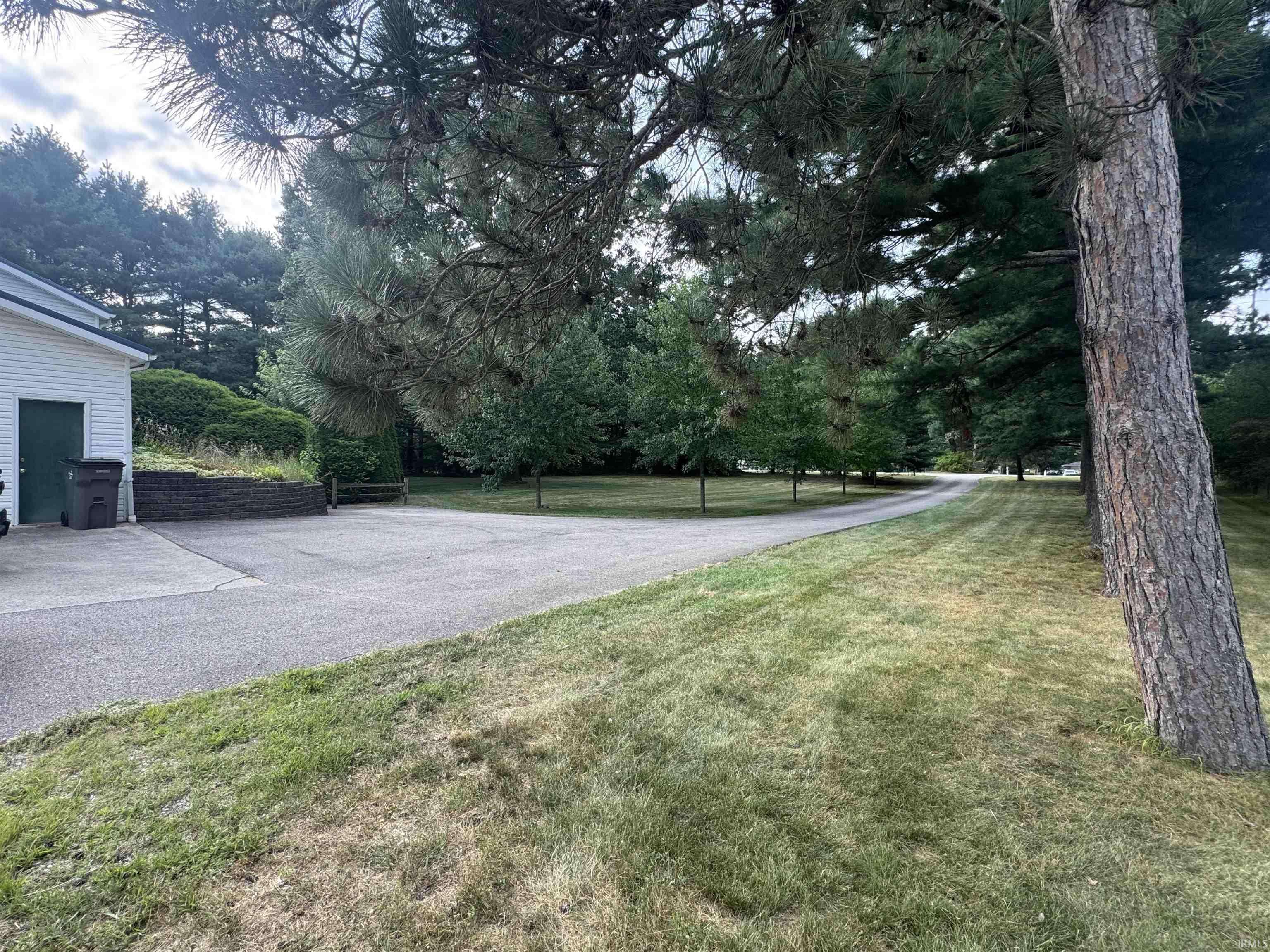 15066 State Road 120 ***, Bristol, IN 46507