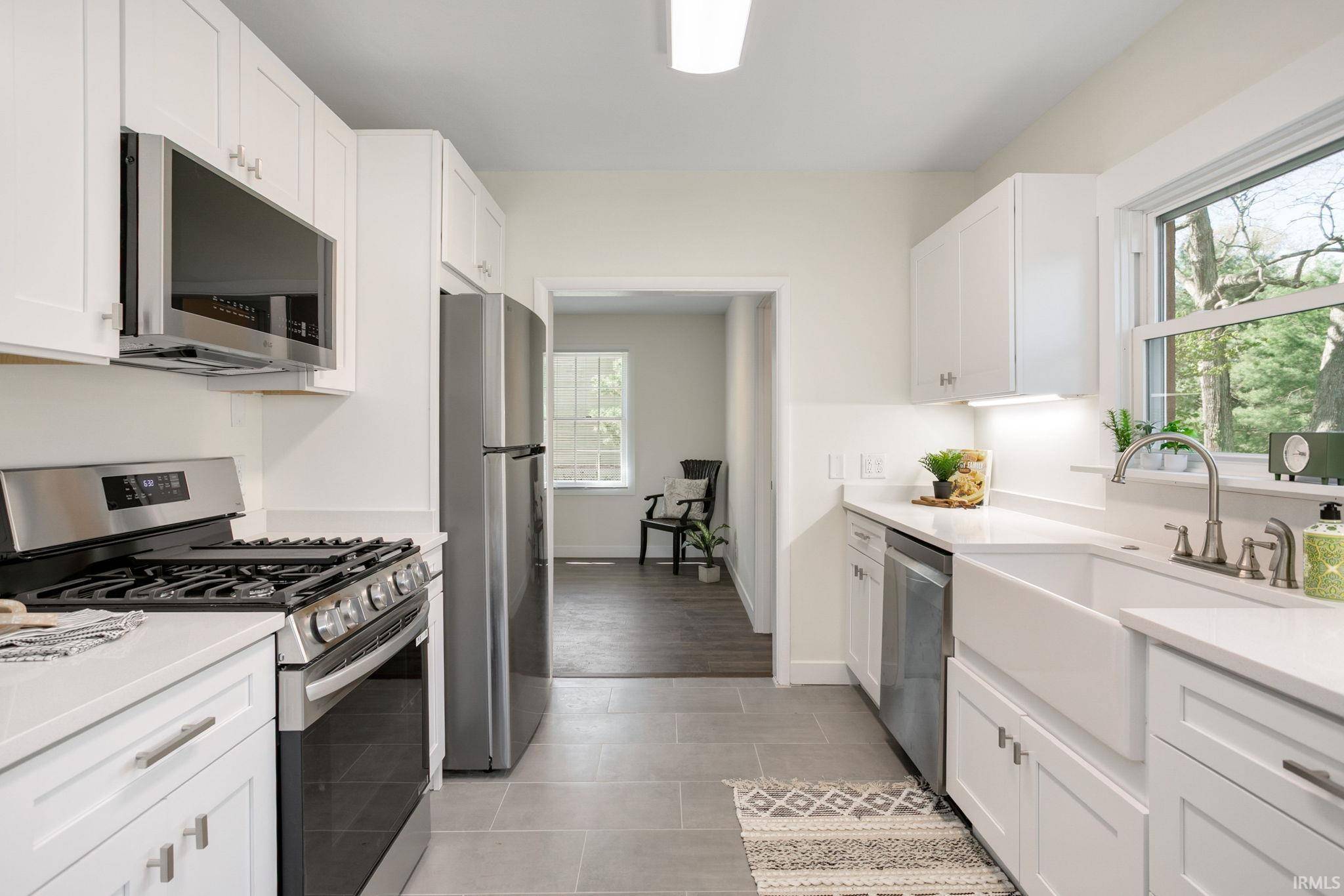 20140 Auten RD, South Bend, IN 46637