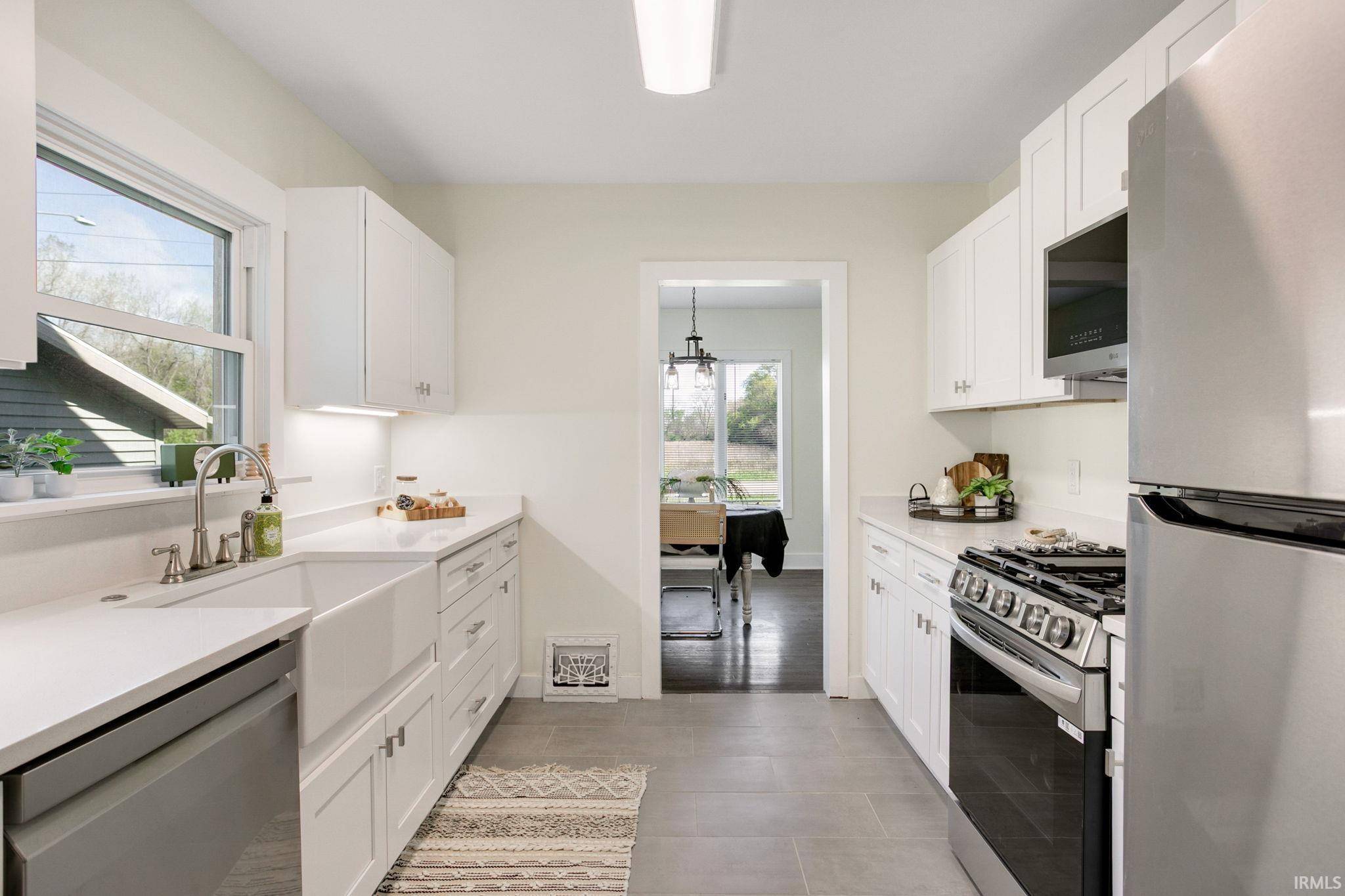 20140 Auten RD, South Bend, IN 46637