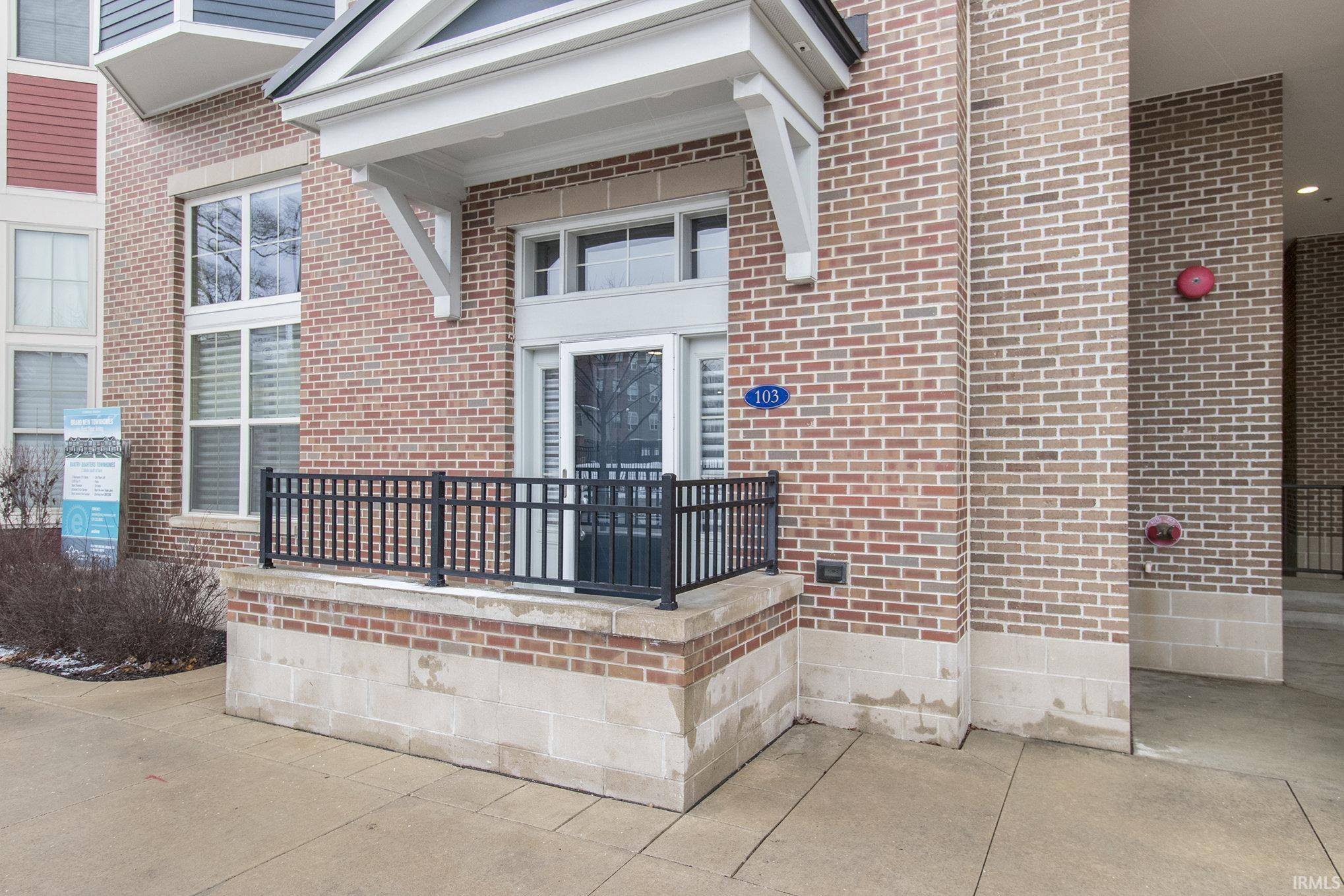 1145 Napoleon ST #103, South Bend, IN 46617-1494