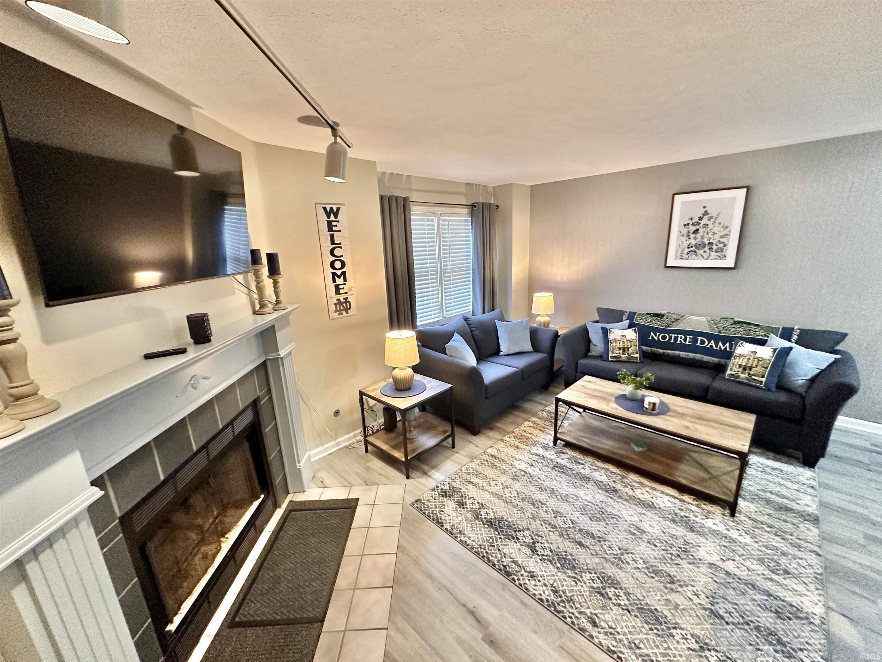 1565 N Oakhill DR #P3, South Bend, IN 46637-5682