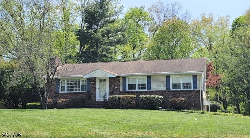 484 Stony Brook Dr, Bridgewater Twp., NJ 08807