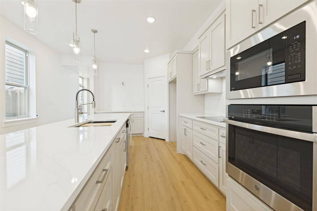 2416 Pennsylvania Avenue, Dallas, TX 75215