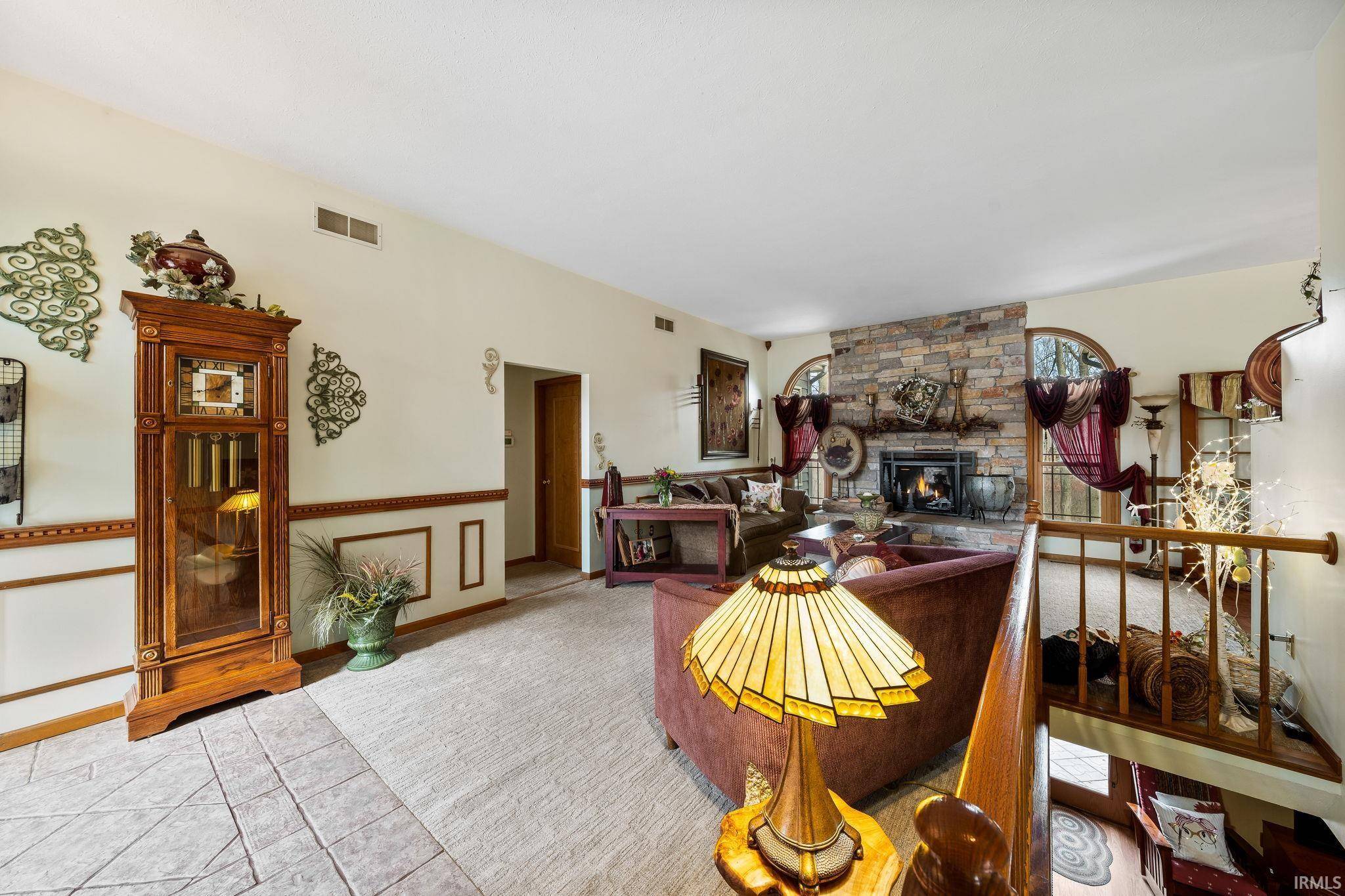 51374 Streamwood CT, Granger, IN 46530-6218