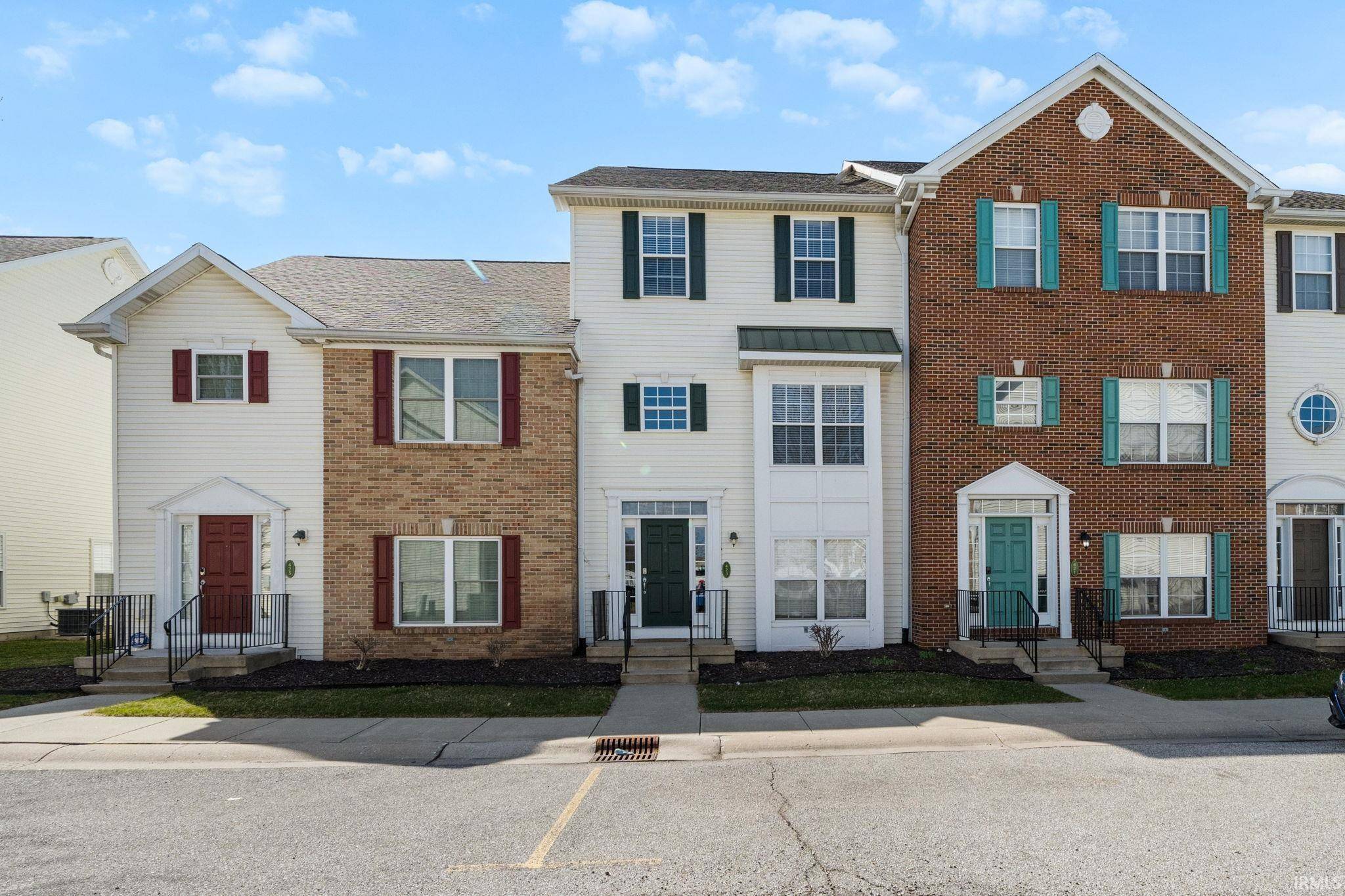 423 Abbey ST, South Bend, IN 46637