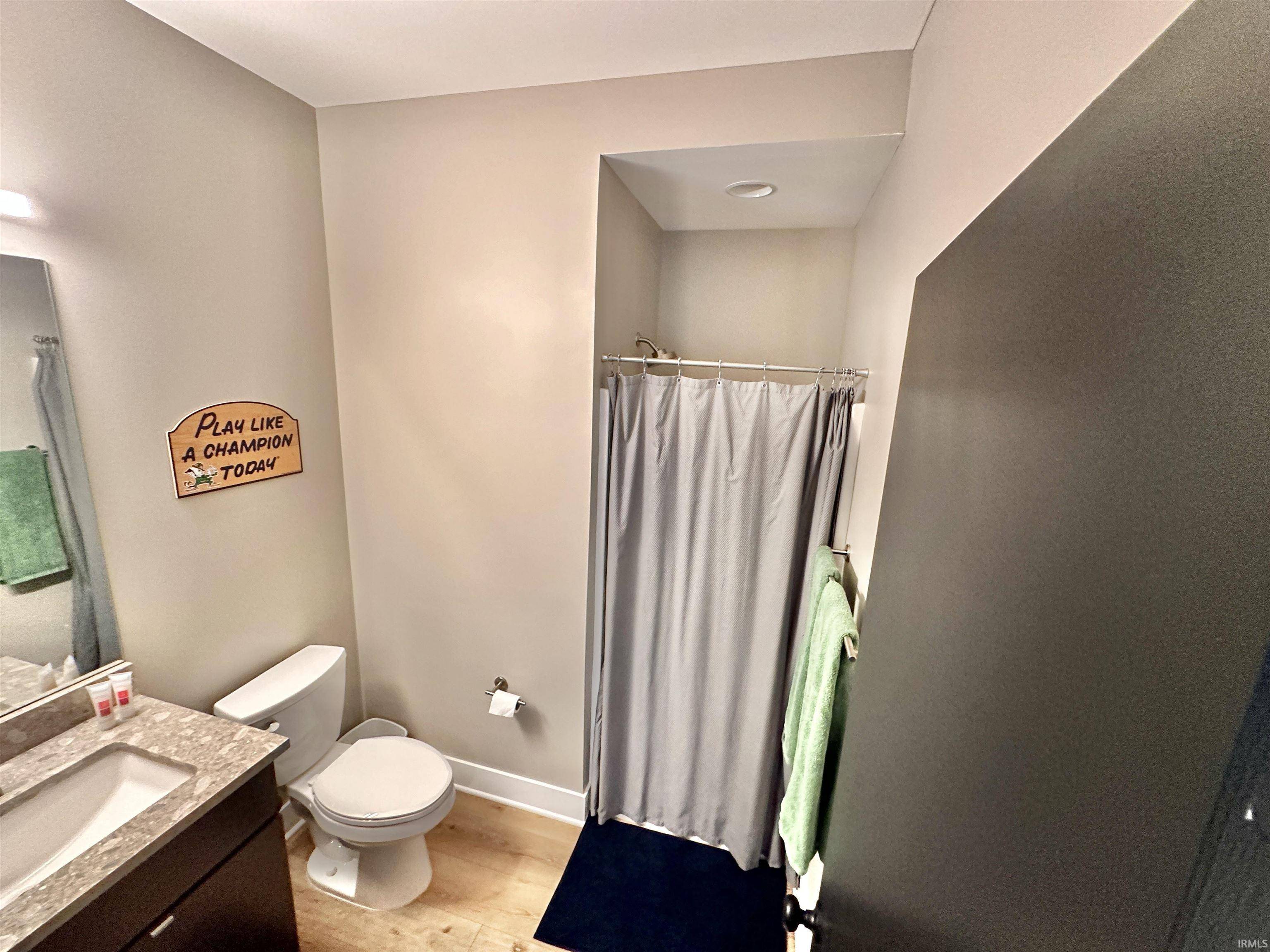 316 S Saint Peter ST #3, South Bend, IN 46617-3045