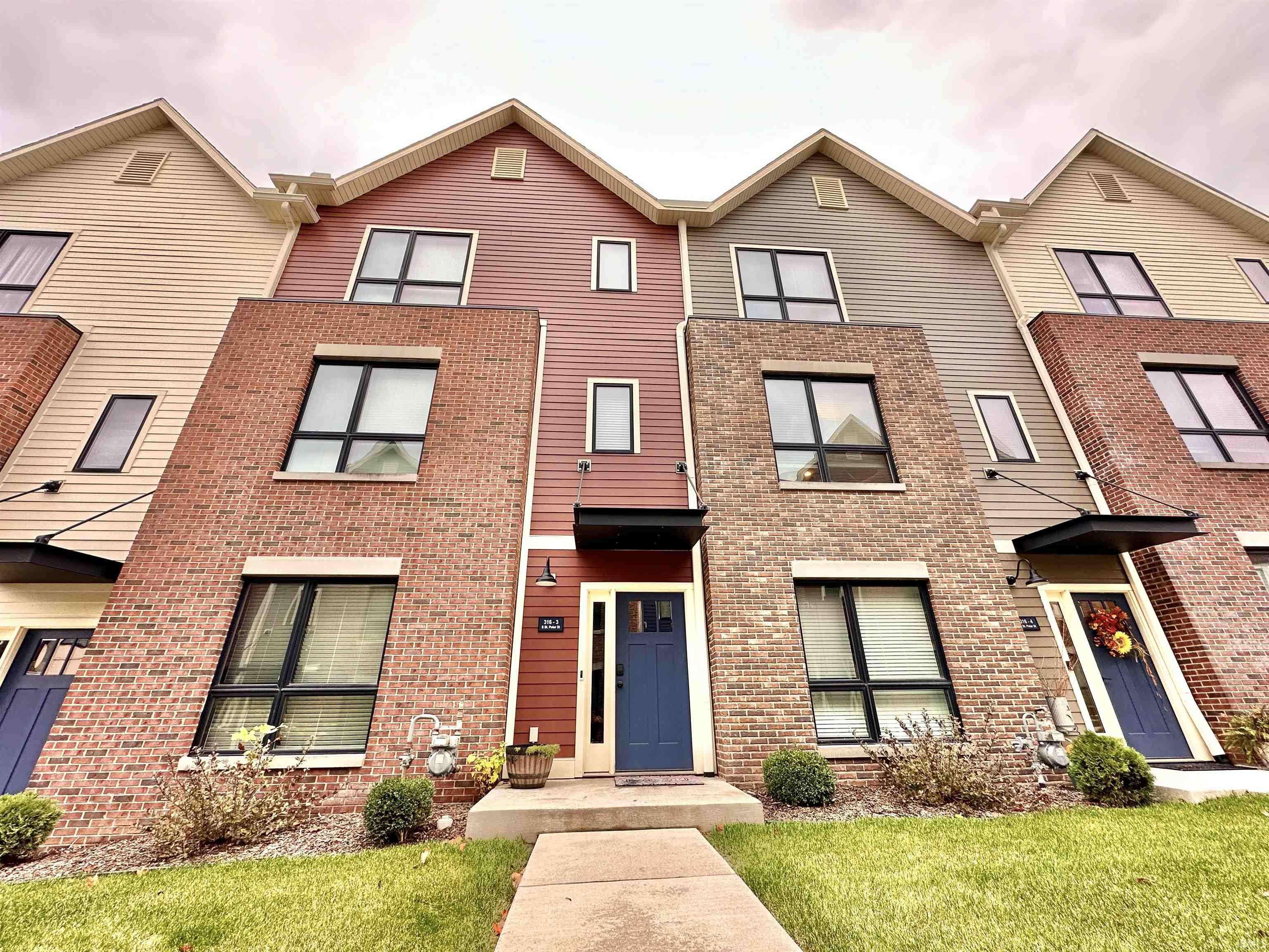 316 S Saint Peter ST #3, South Bend, IN 46617-3045