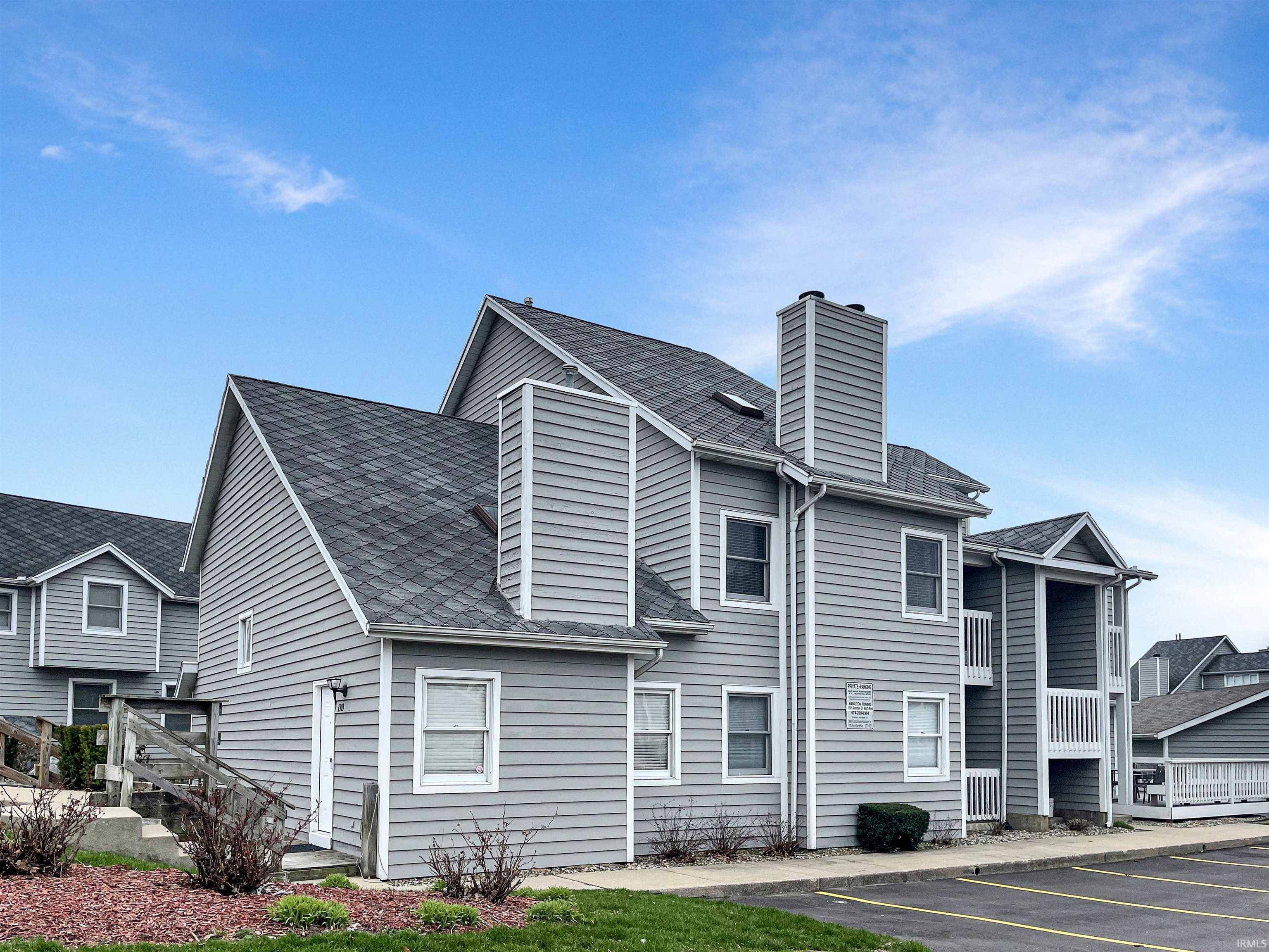 1503 N Oakhill DR #D-1, South Bend, IN 46637-5676
