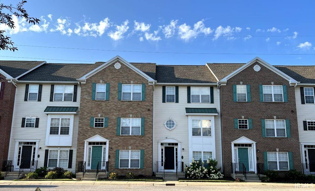 133 Clancey ST, South Bend, IN 46637-3325