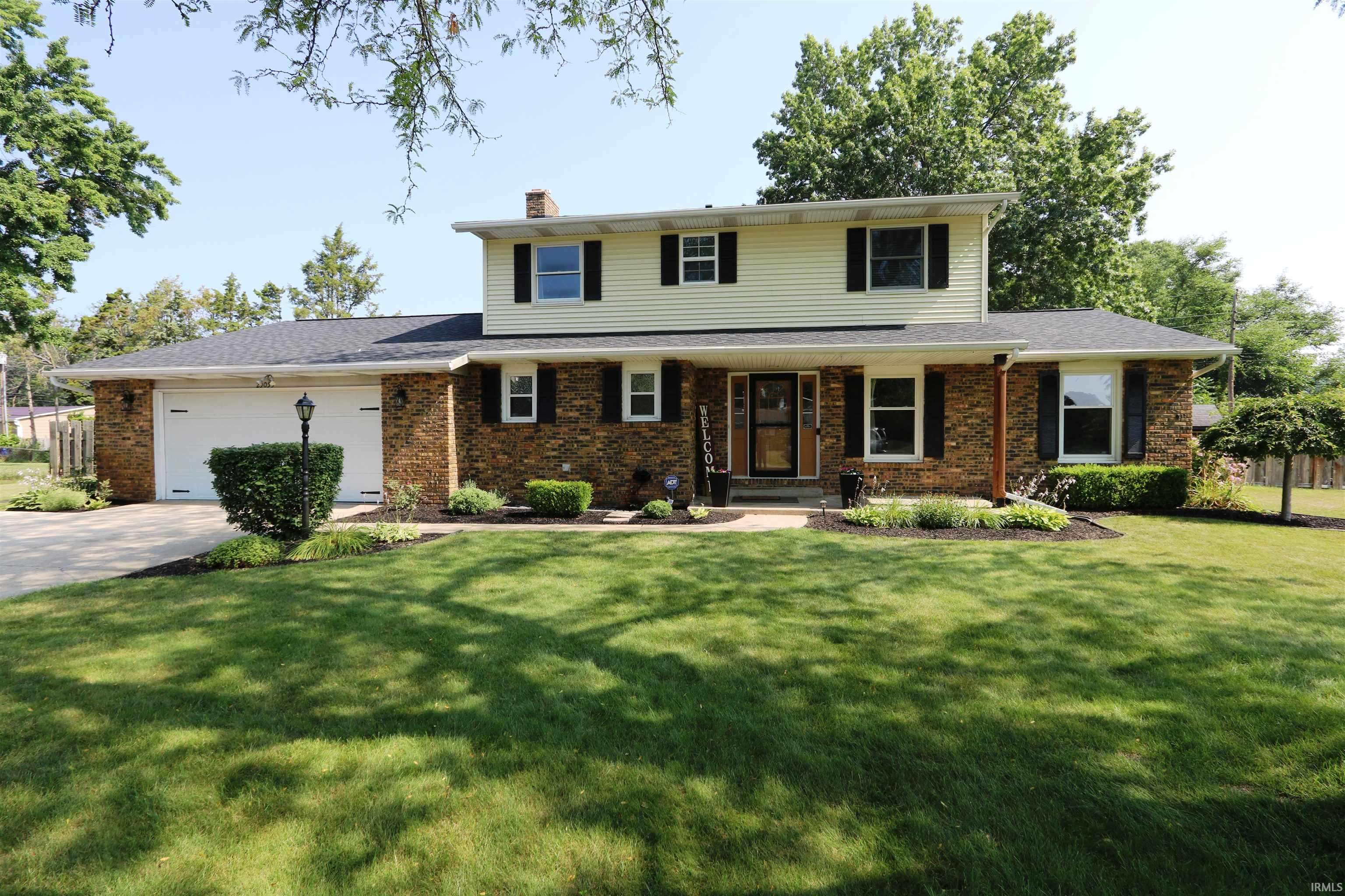 29053 Danielson DR, Elkhart, IN 46514