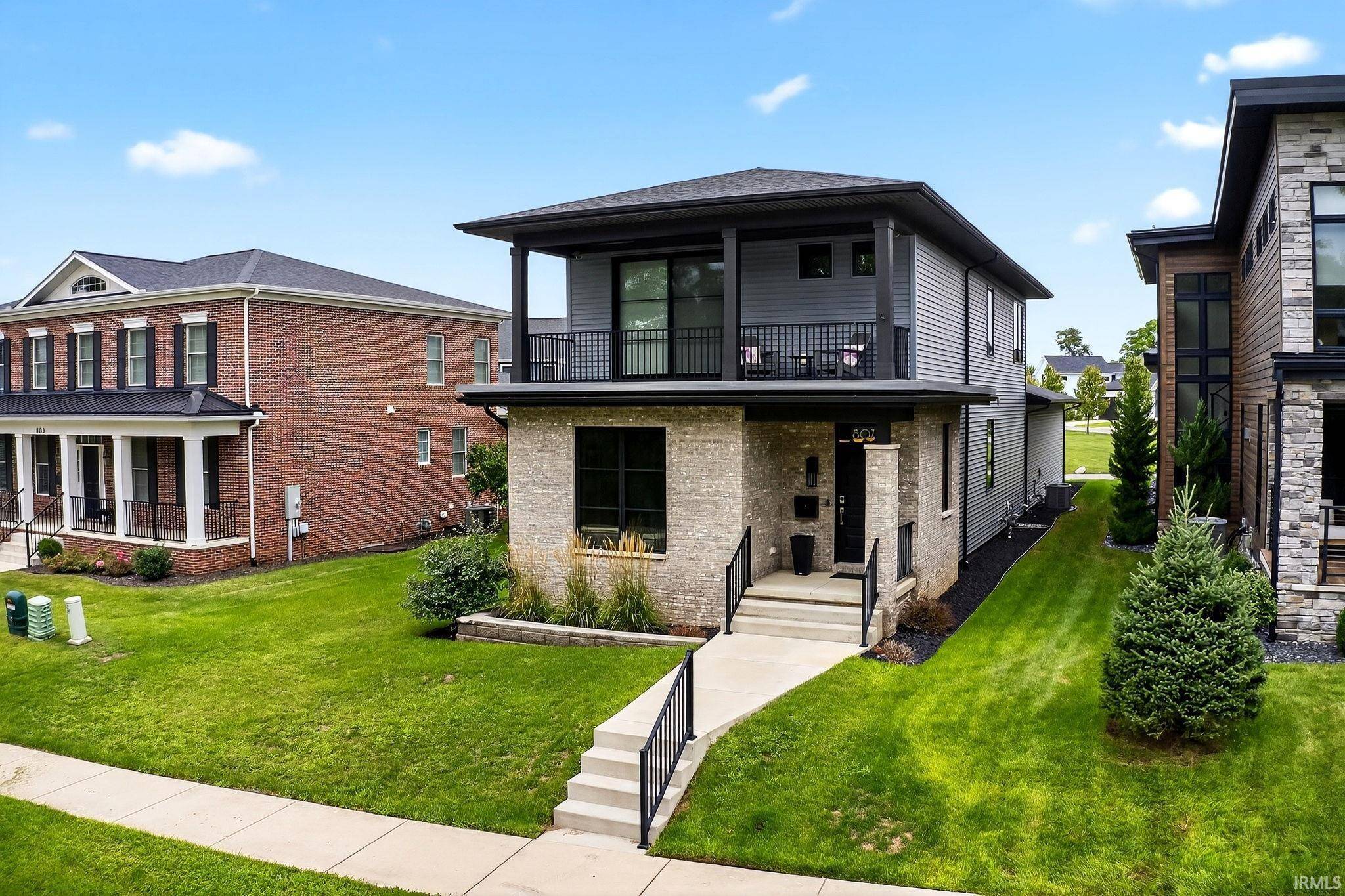 807 Northside BLVD, South Bend, IN 46617