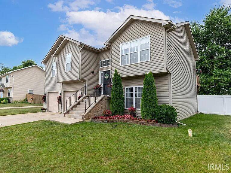 14322 Colfax ST, Cedar Lake, IN 46303