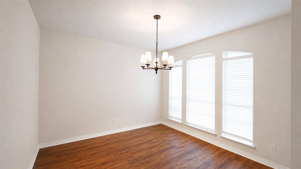 2310 Summer Brook Drive, Weatherford, TX 76087