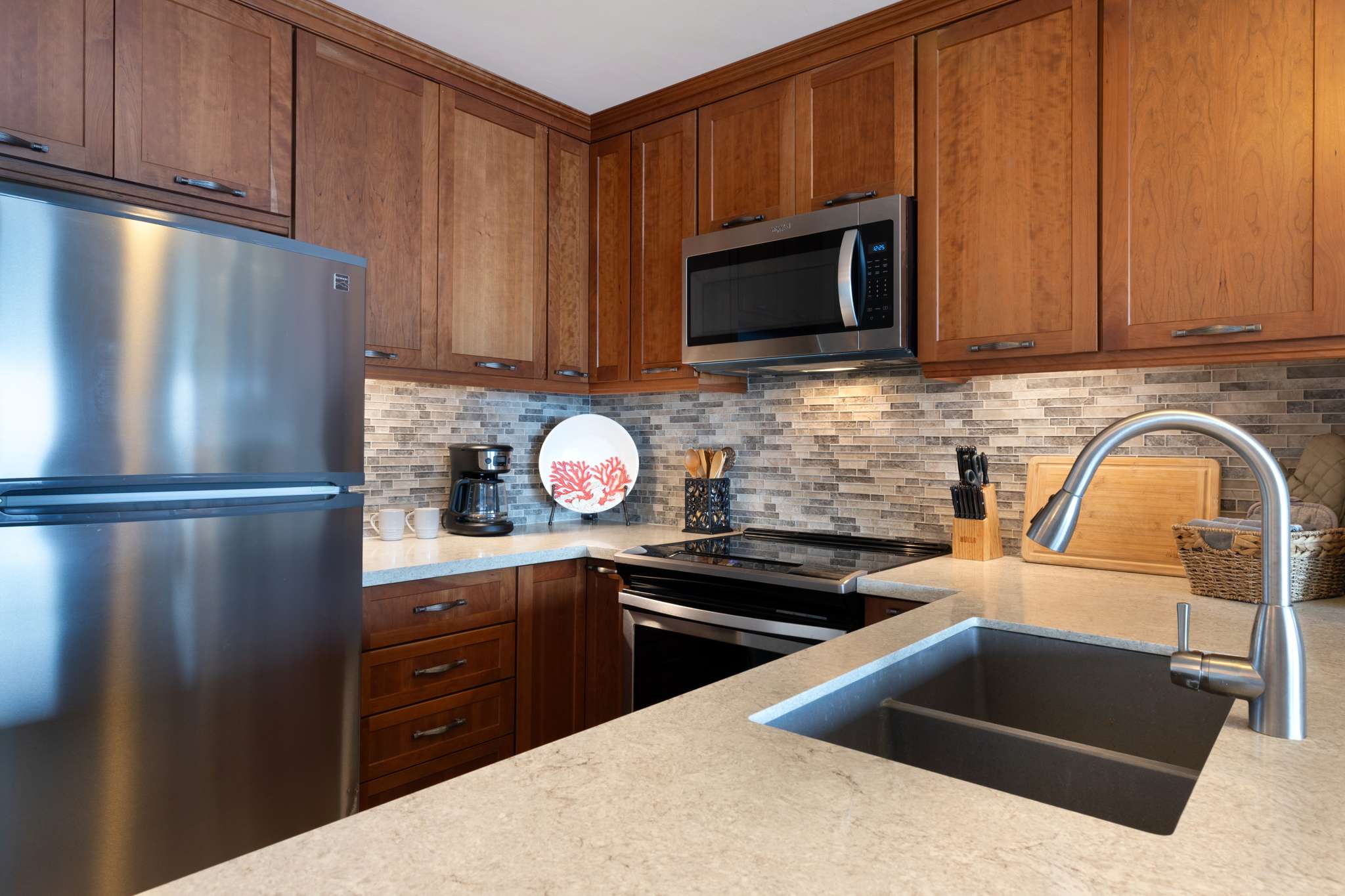 75-6016 ALII DR #331, Kailua Kona, HI 96740