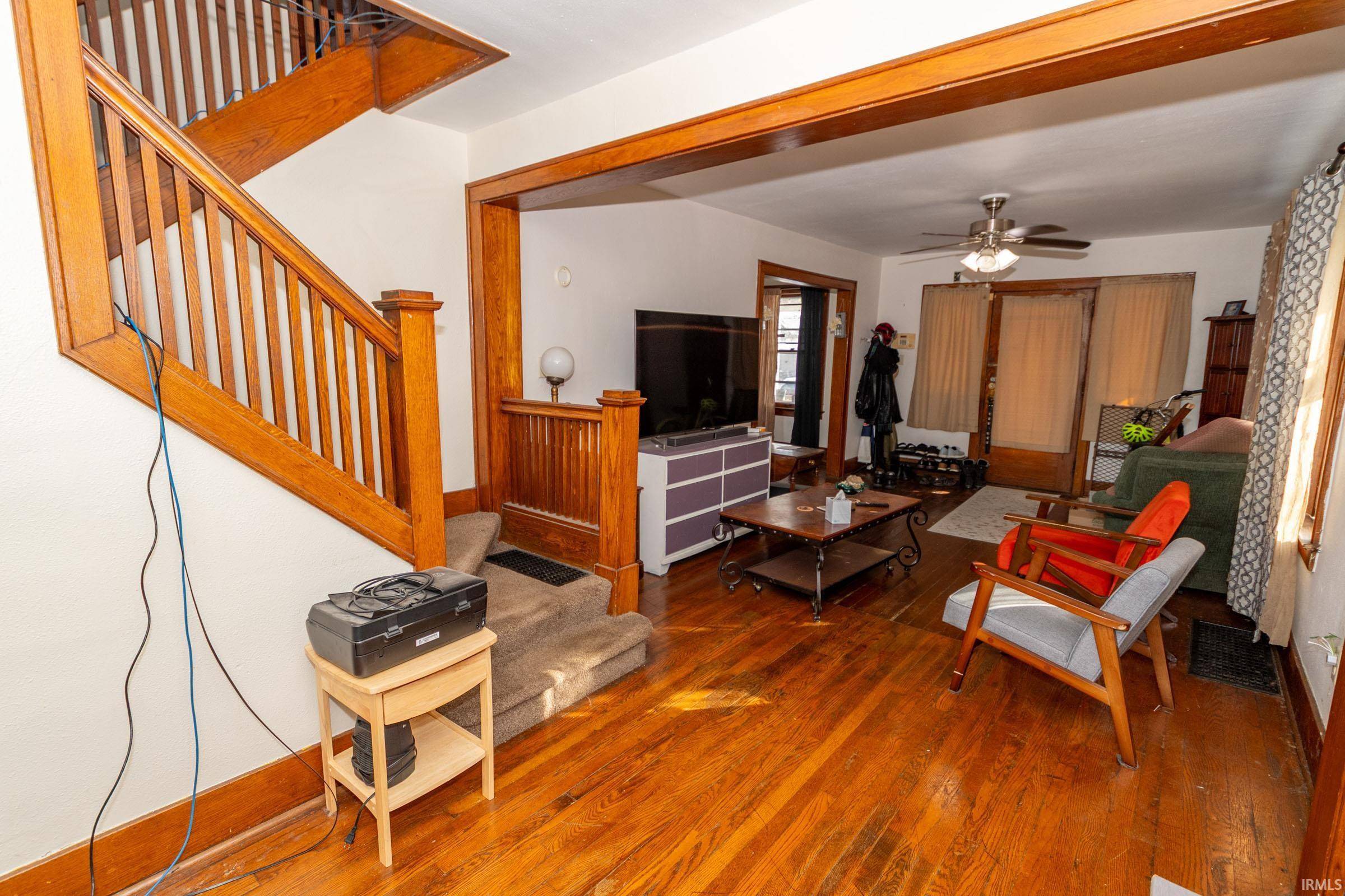 713 Arch AVE, South Bend, IN 46601-3201