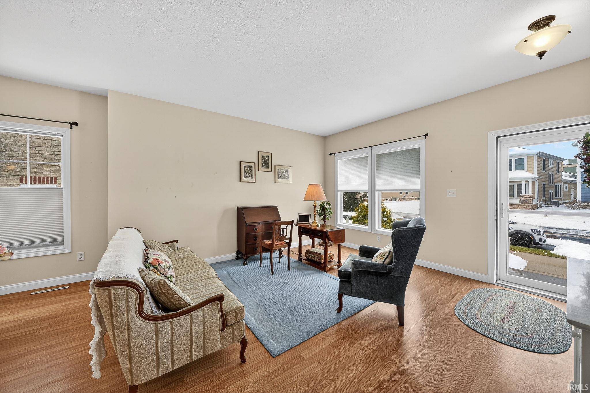 1114 Burns AVE, South Bend, IN 46617