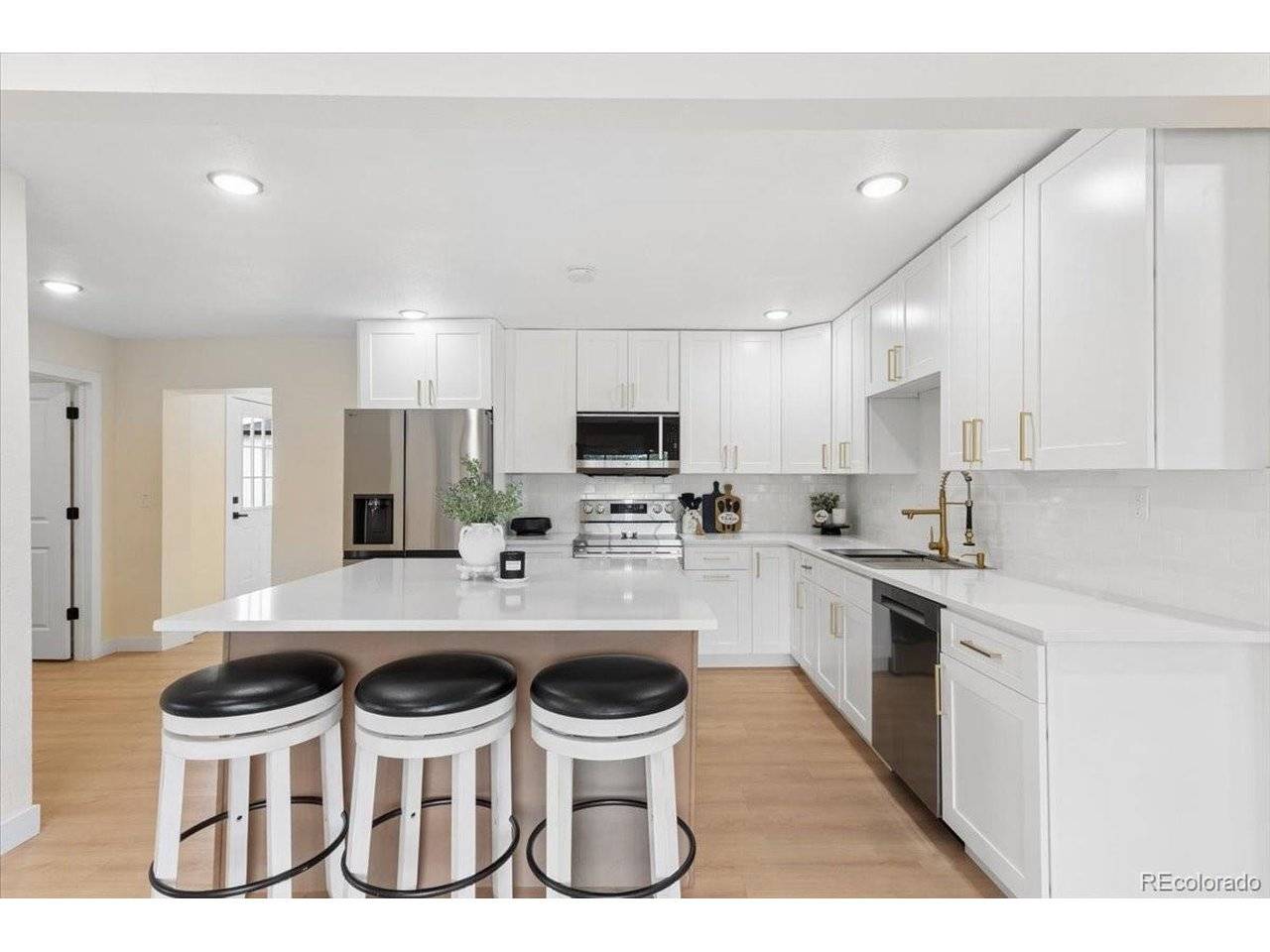 13584 E 7th, Aurora, CO 80011