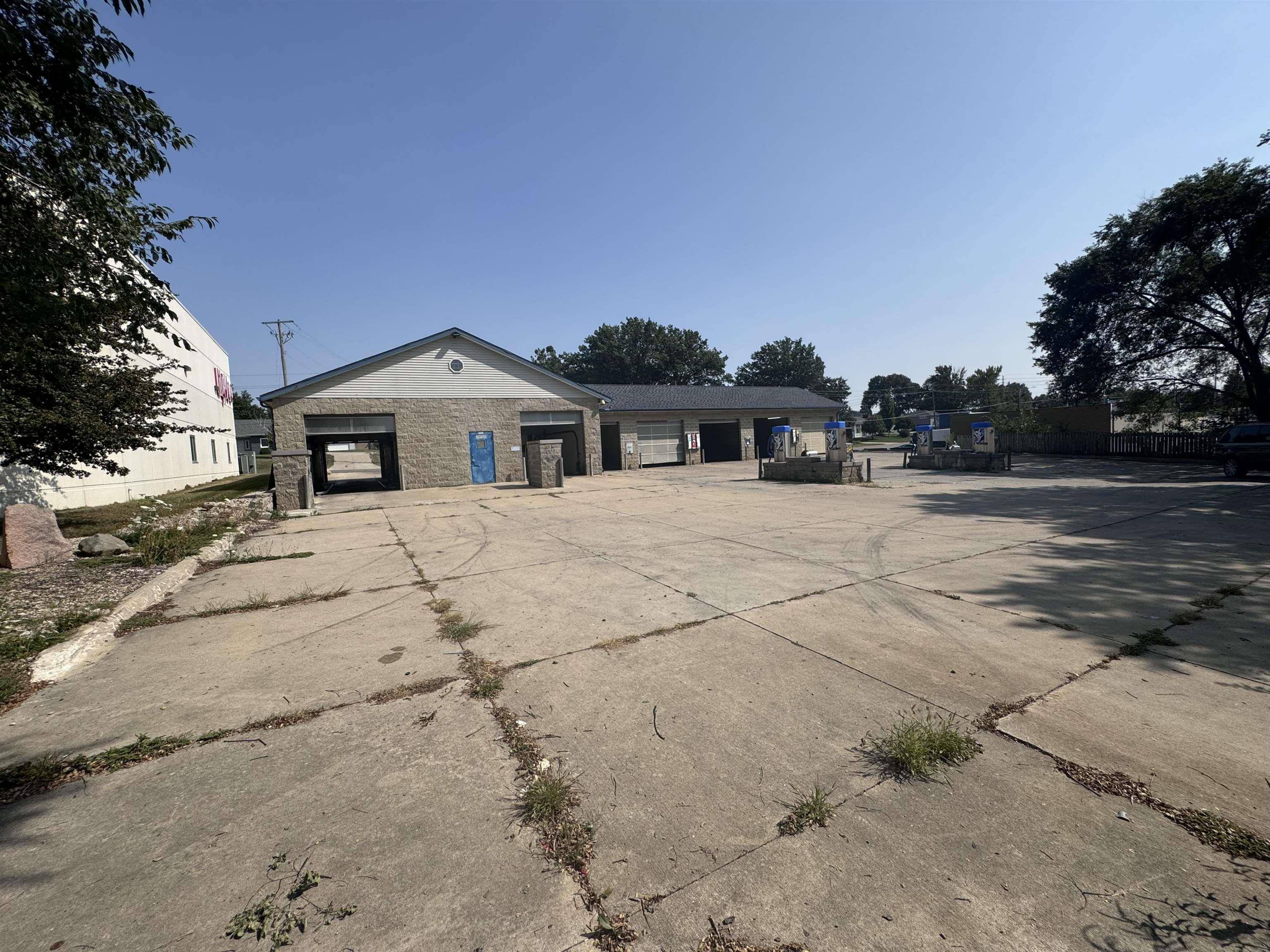 2934 Ansborough AVE, Waterloo, IA 50701