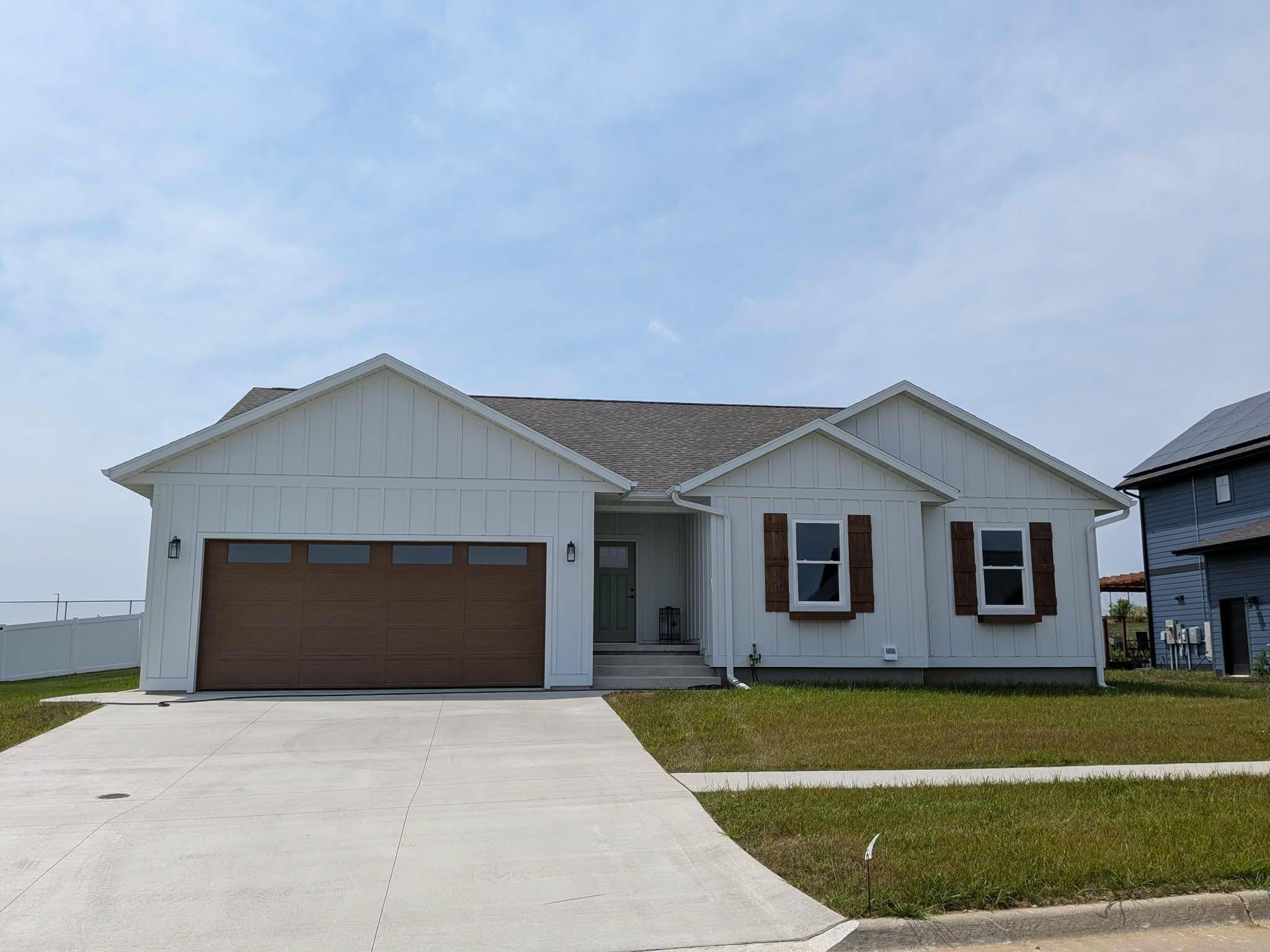 553 Massman DR, Decorah, IA 52101