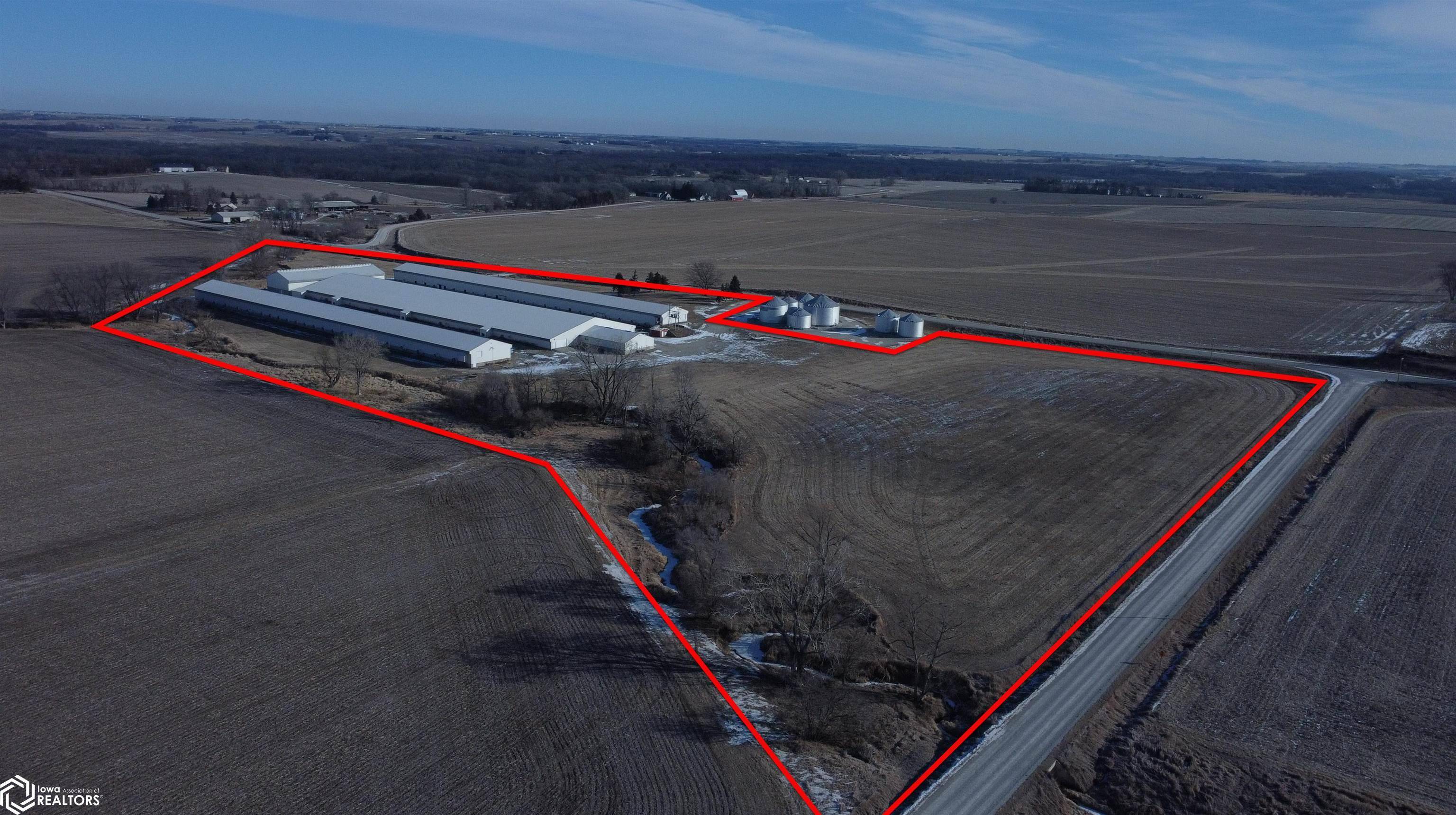 5141 22nd Ave RD, Mount Auburn, IA 52313