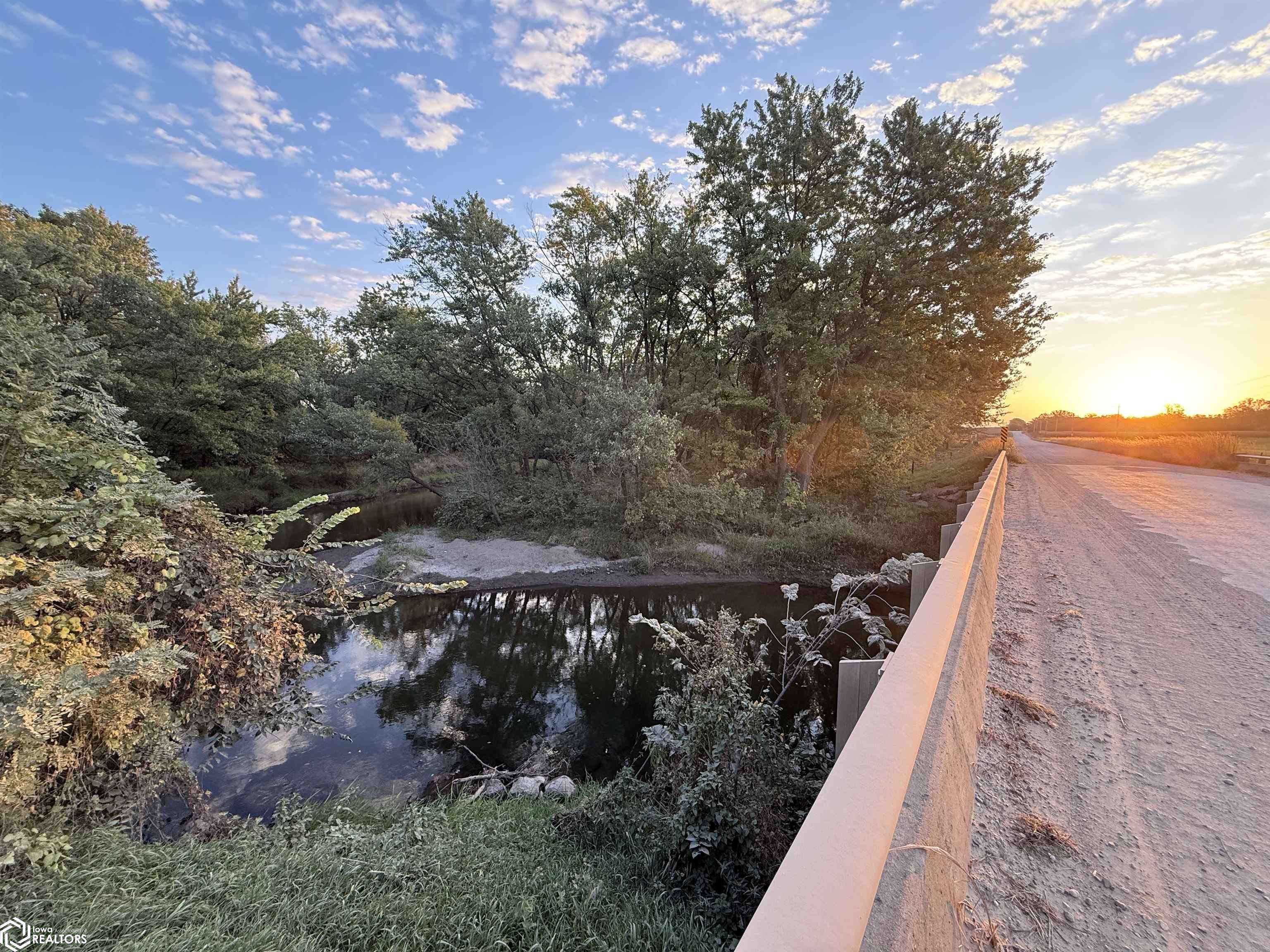 255th, Jefferson, IA 50129