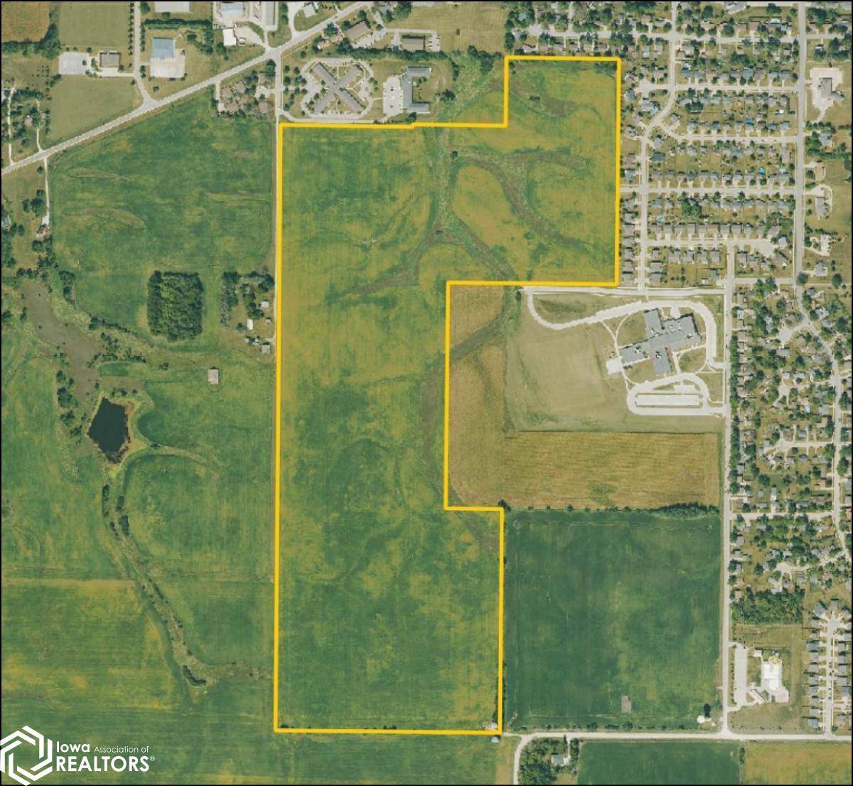 Van Fossen Ln., Adel, IA 50003