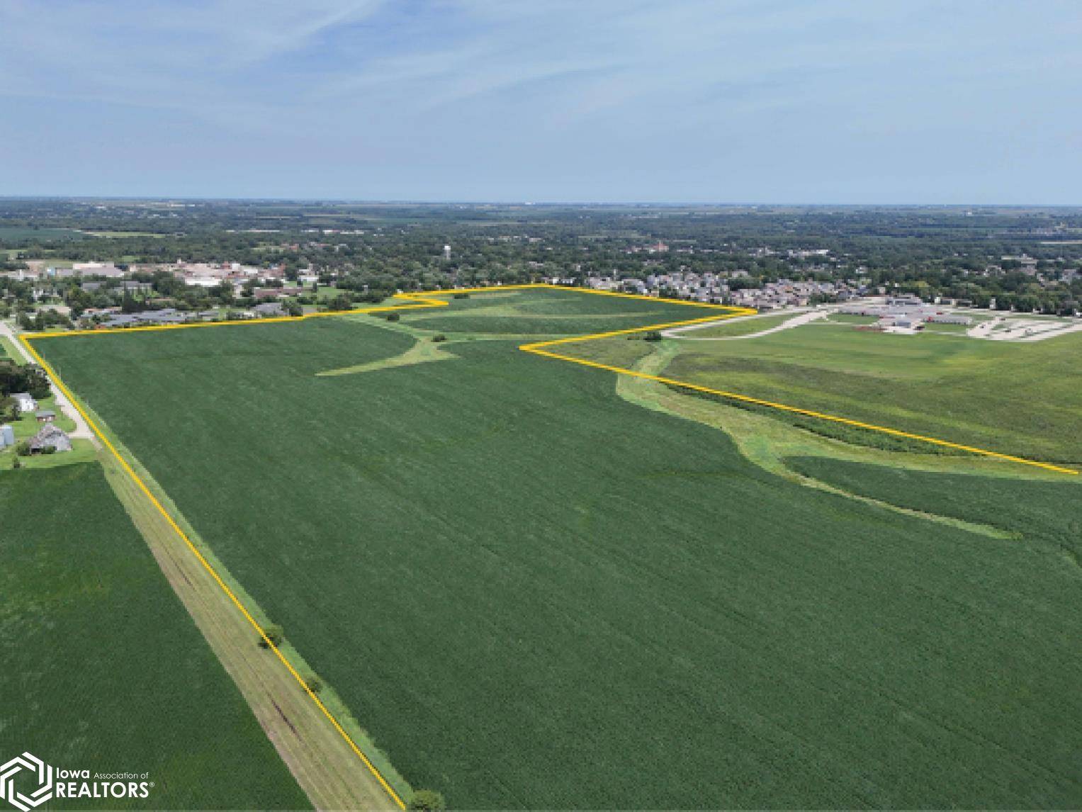 Van Fossen Ln., Adel, IA 50003